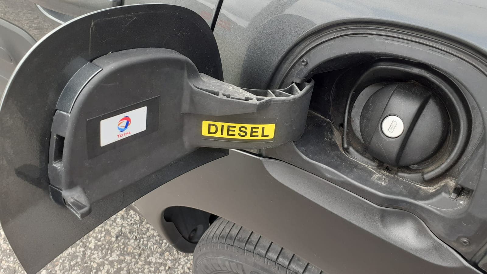 Citroën C4 Cactus · Ano 2015 — imagem 10