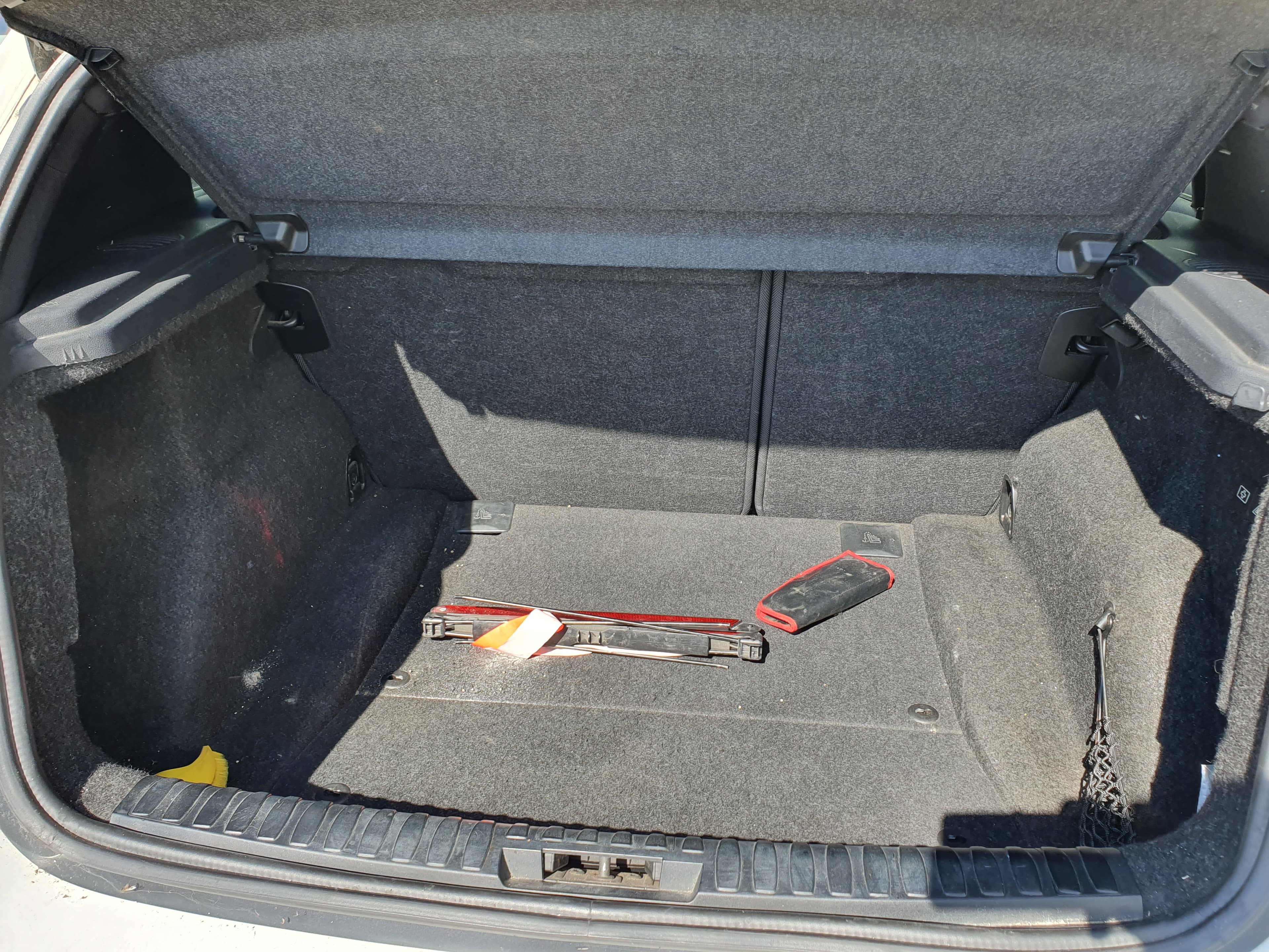 BMW 118D · Ano 2008 — imagen 7