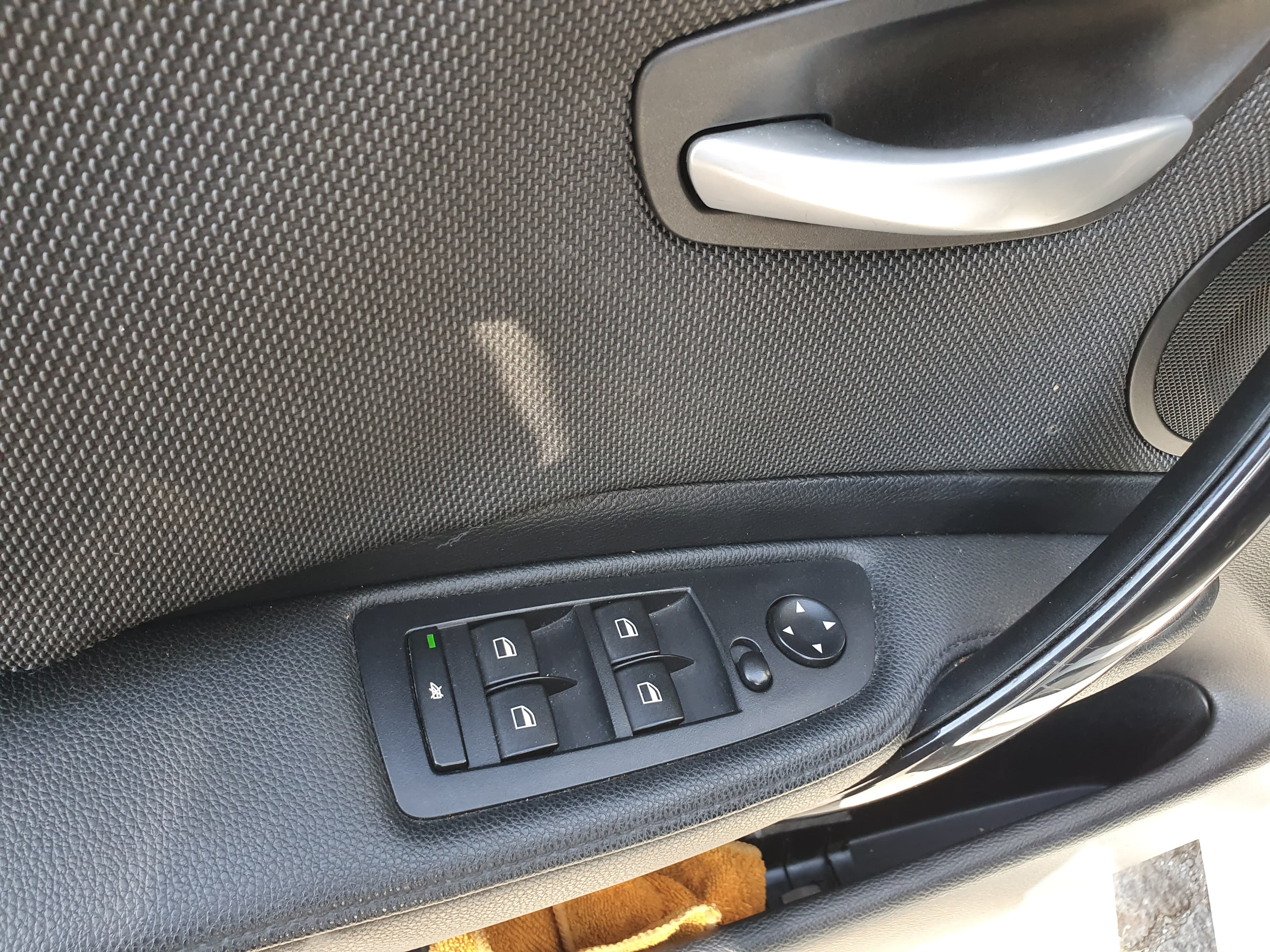 BMW 118D · Ano 2008 — imagen 22