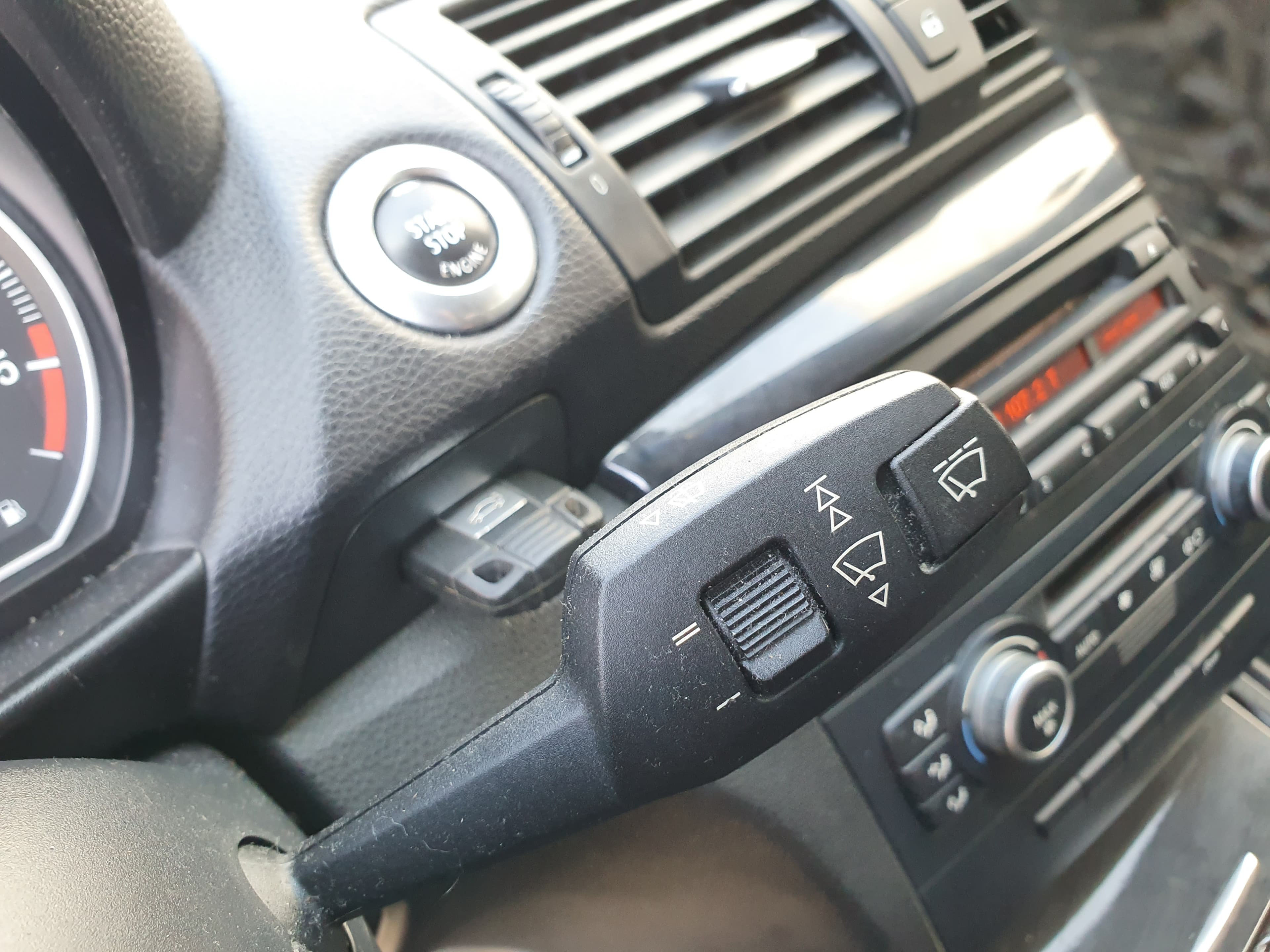 BMW 118D · Ano 2008 — imagen 38