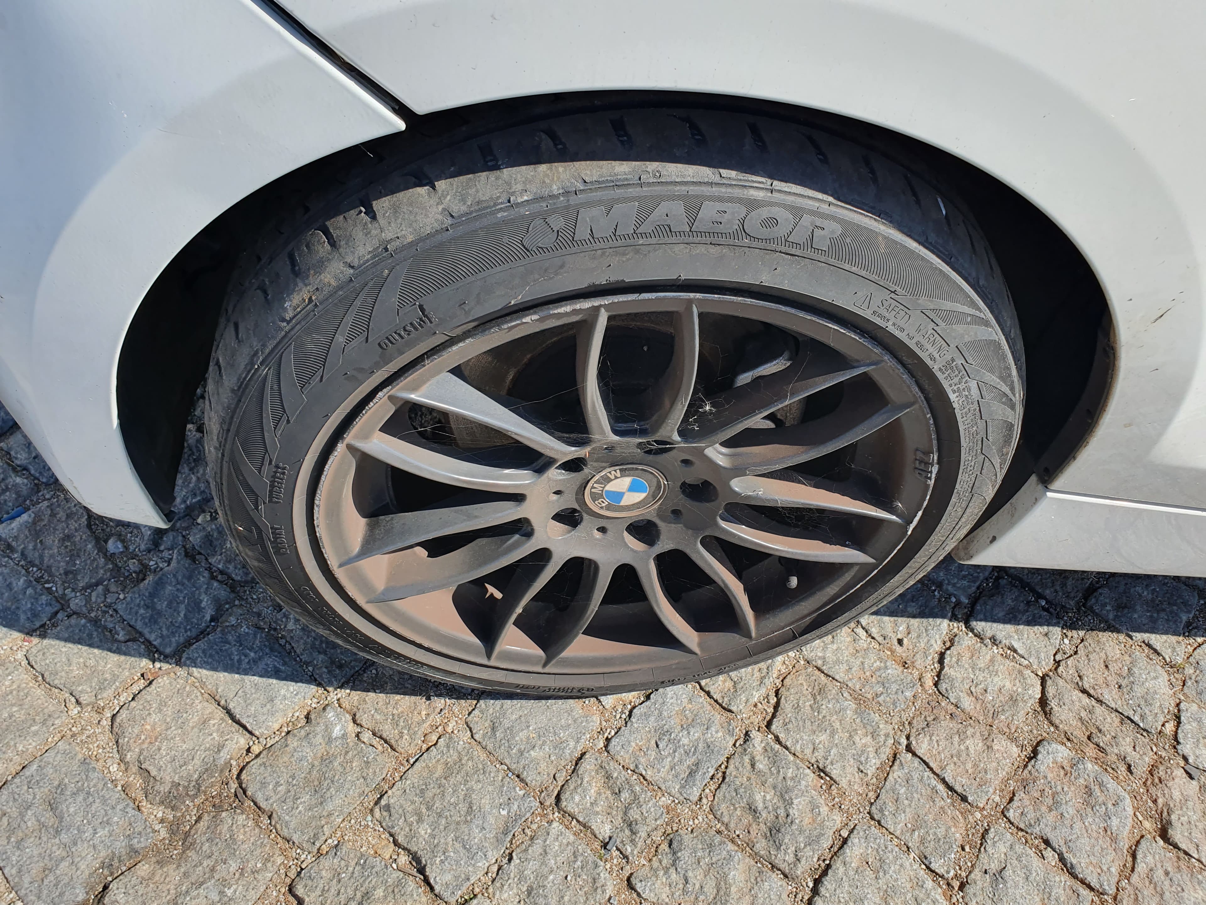 BMW 118D · Ano 2008 — imagen 18
