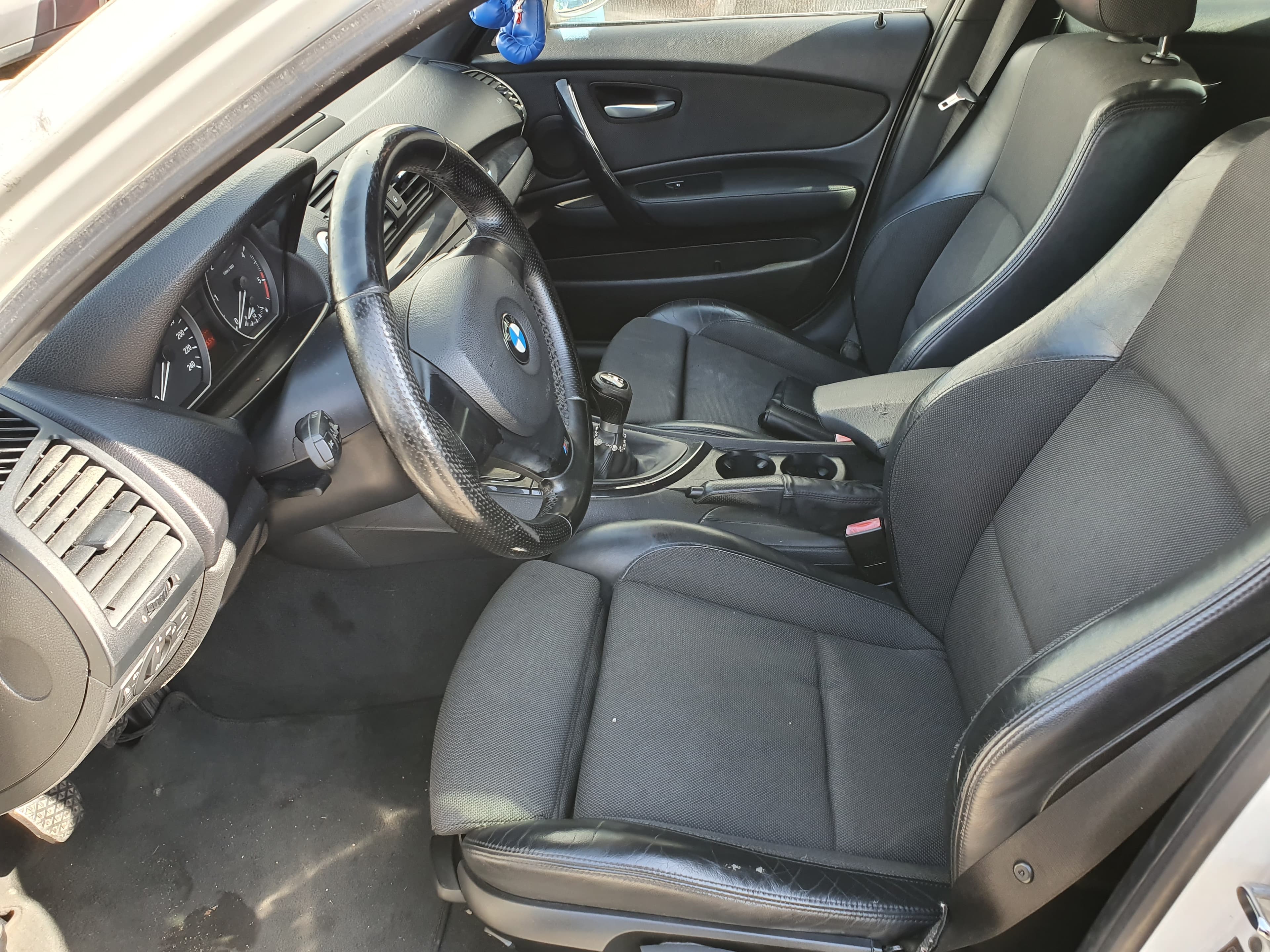 BMW 118D · Ano 2008 — imagen 23