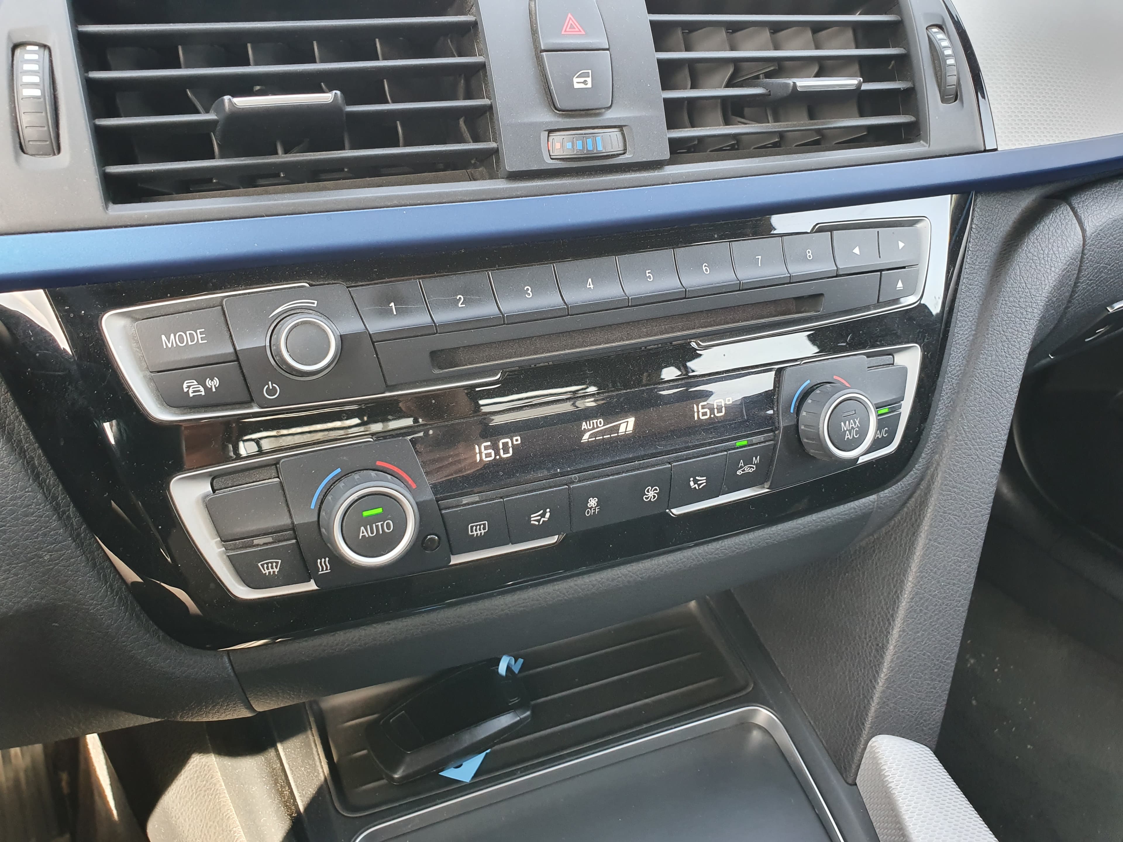 BMW 320 D X Drive · Ano 2017 — imagen 36