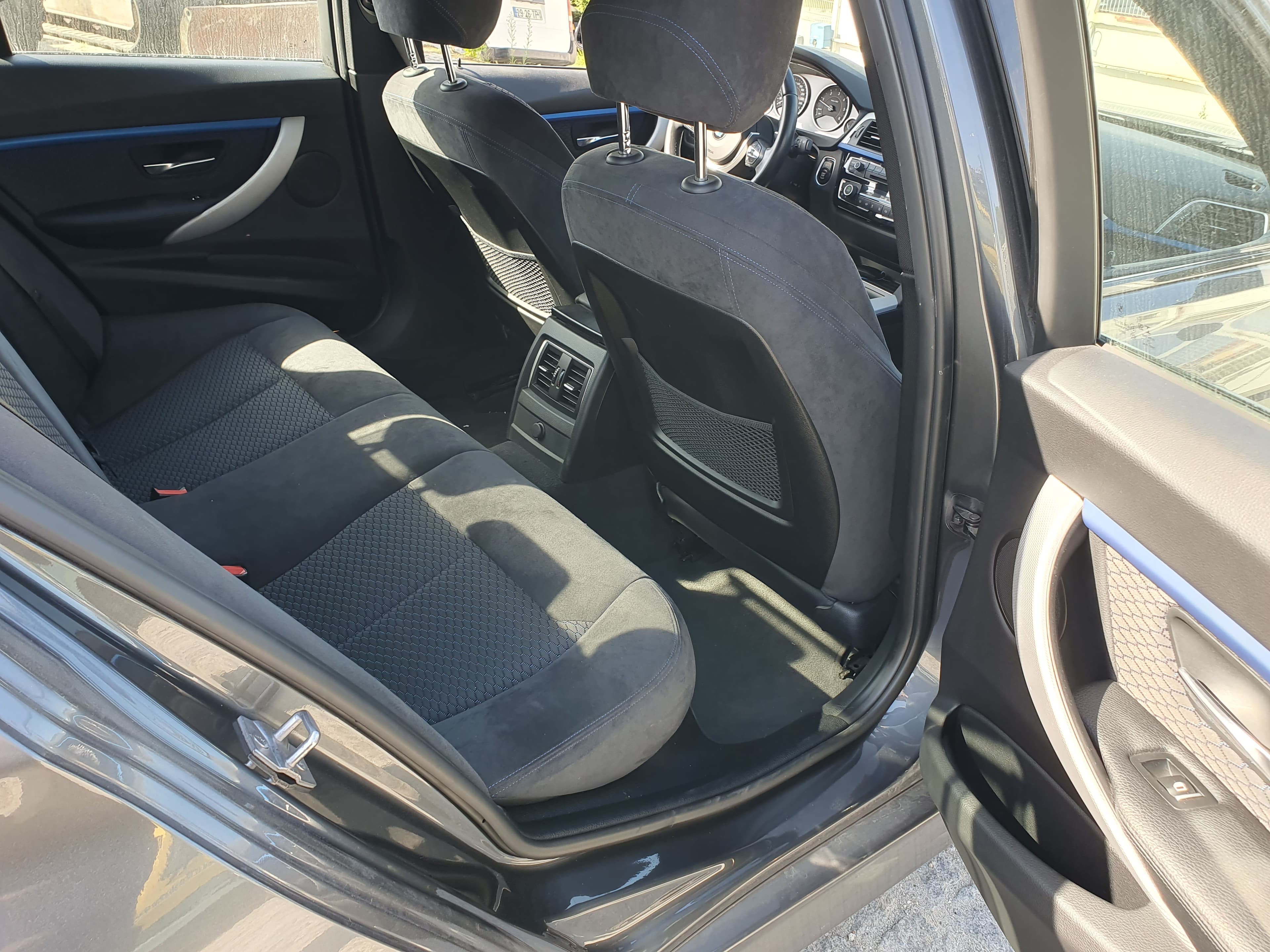 BMW 320 D X Drive · Ano 2017 — imagen 20