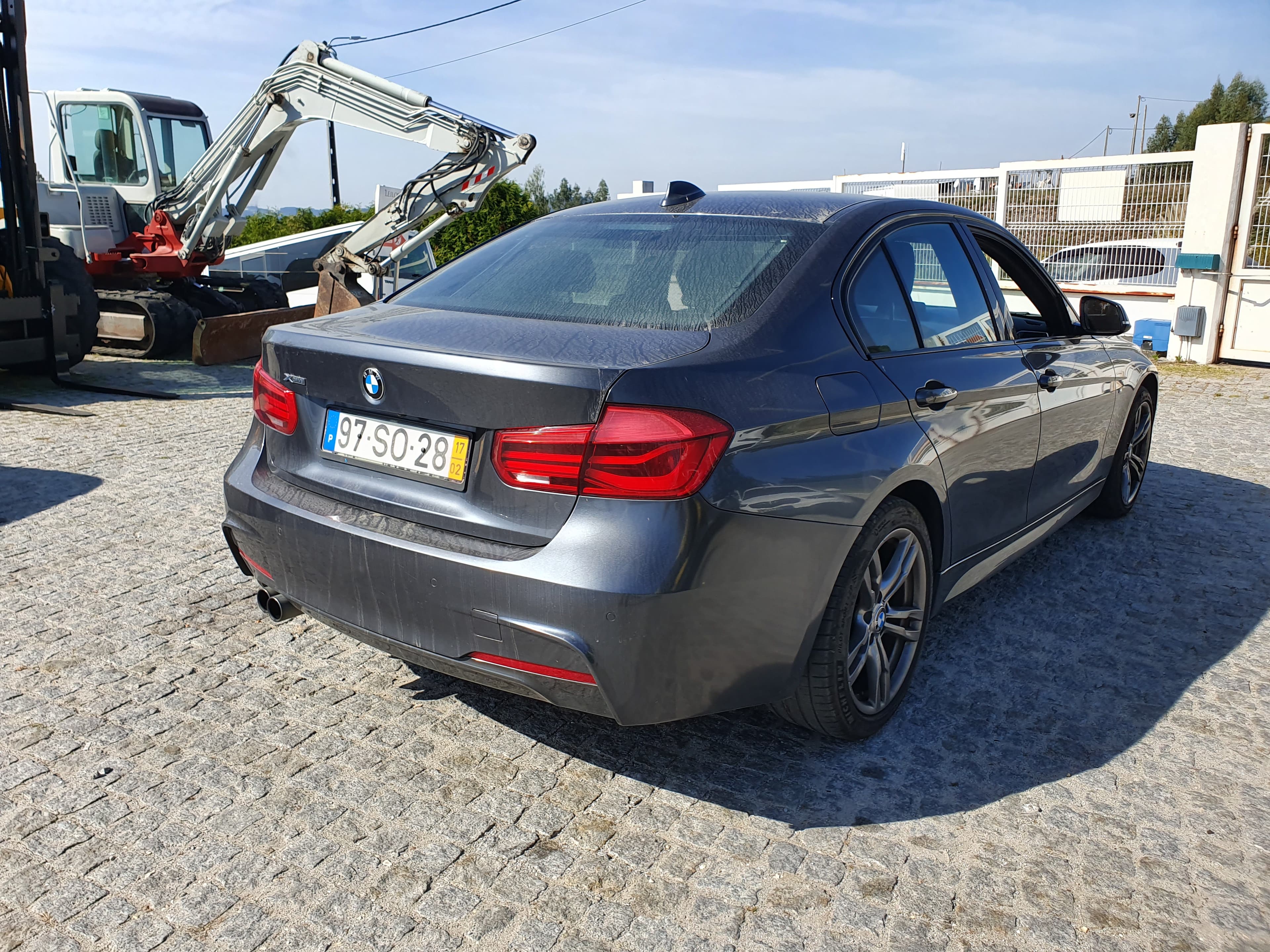 BMW 320 D X Drive · Ano 2017 — imagen 5