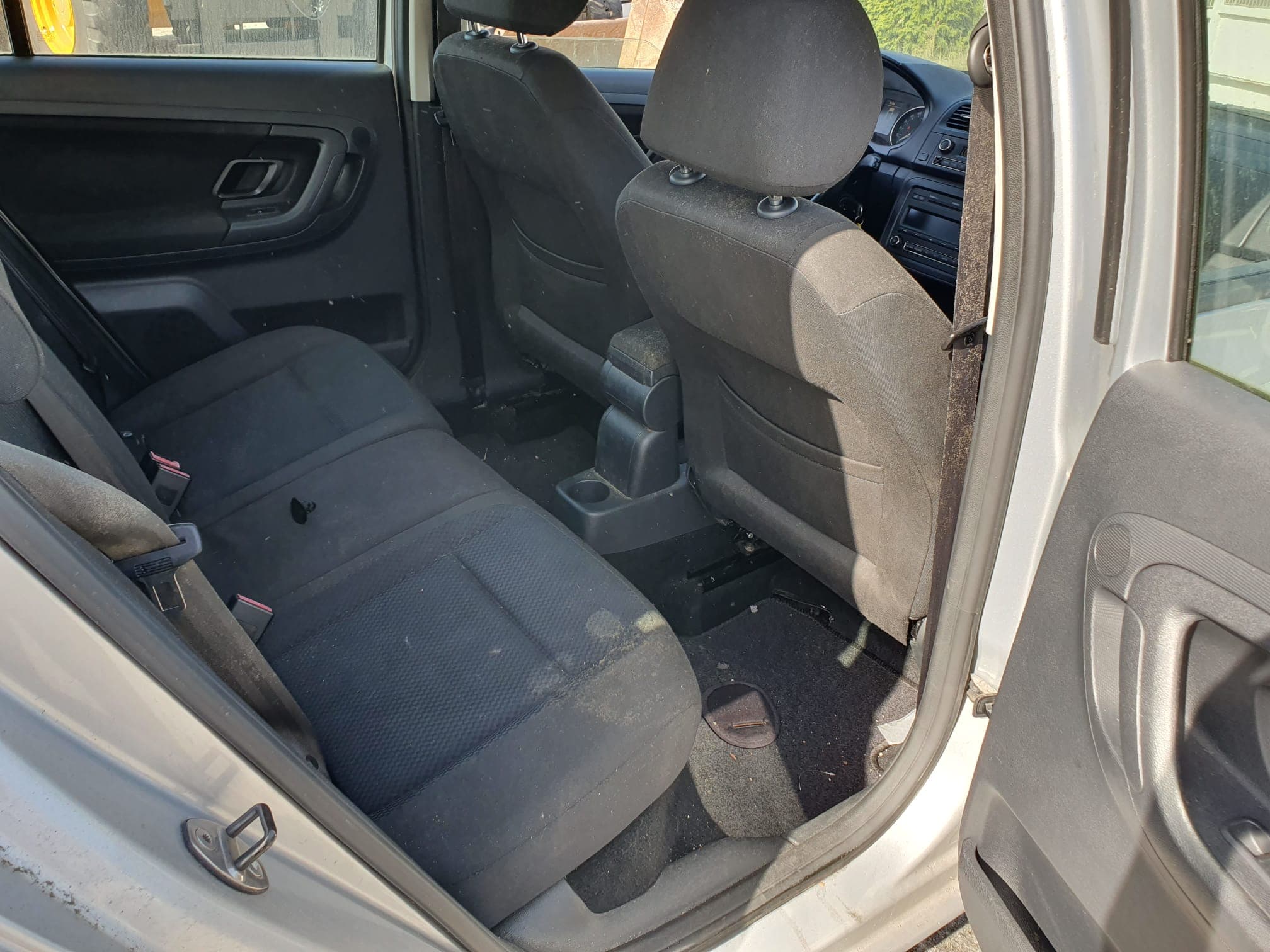 Skoda Fábia 1.6 TDI · Ano 2010 — imagen 41