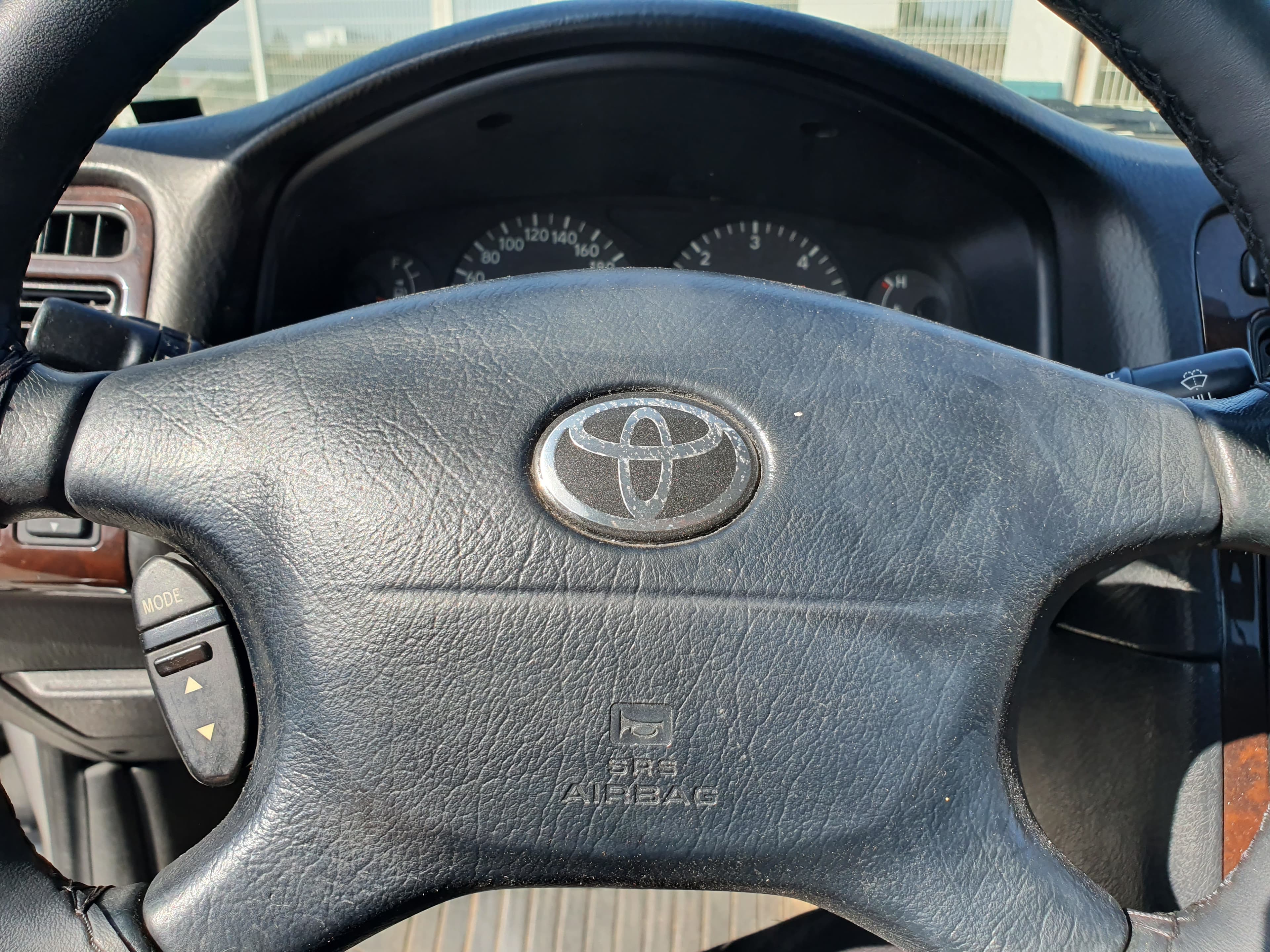 Toyota Avensis · Ano 2001 — imagem 36