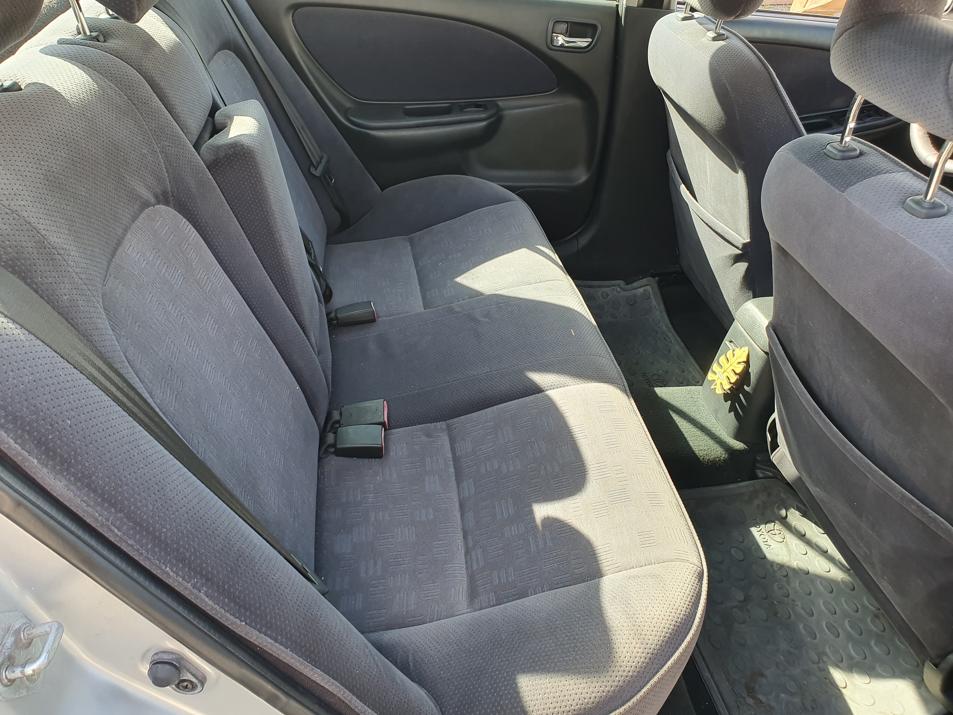 Toyota Avensis · Ano 2001 — imagem 22