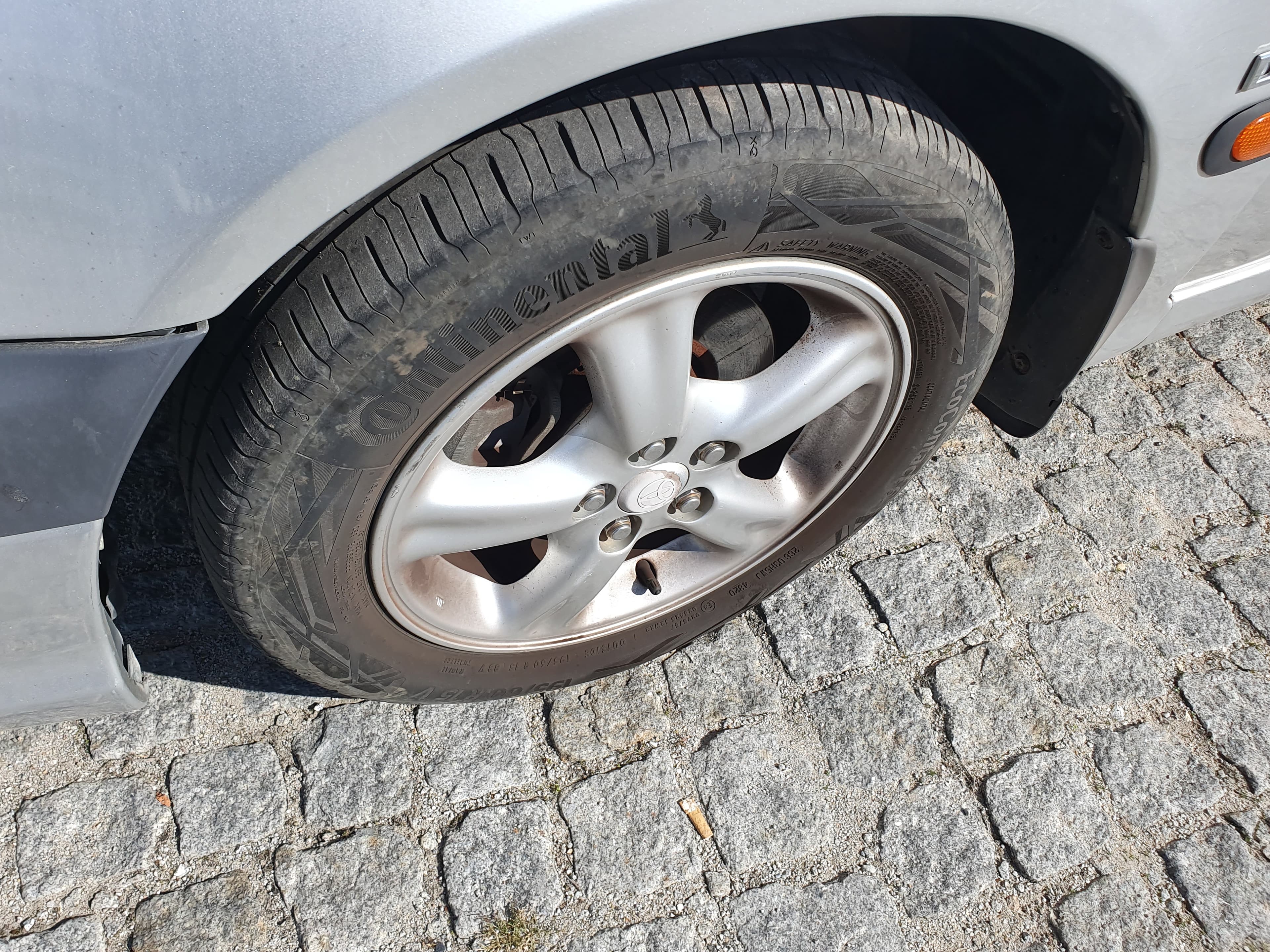 Toyota Avensis · Ano 2001 — imagem 13