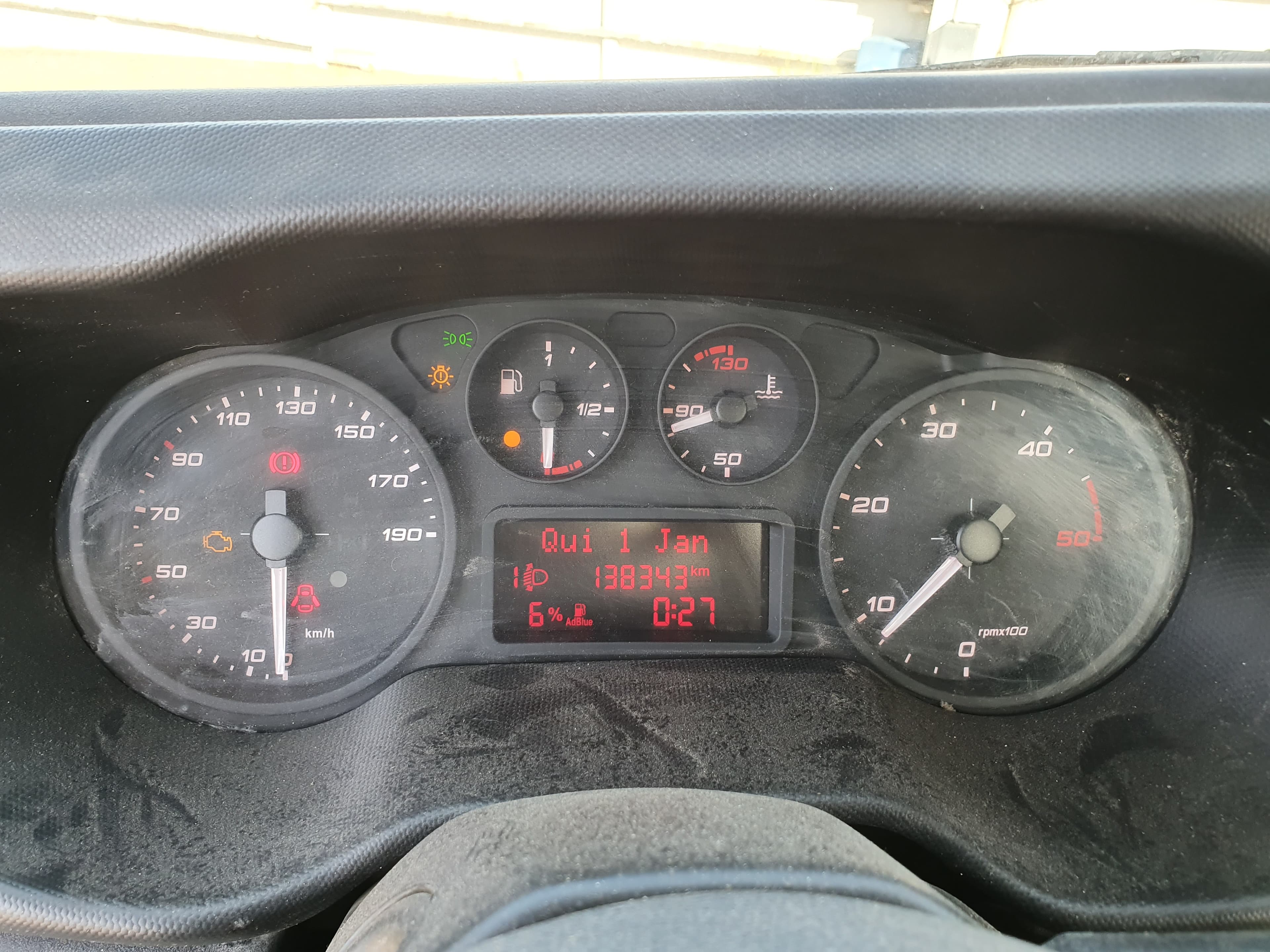Iveco Daily 35C15 · Basculante · Ano 2017 — image 35