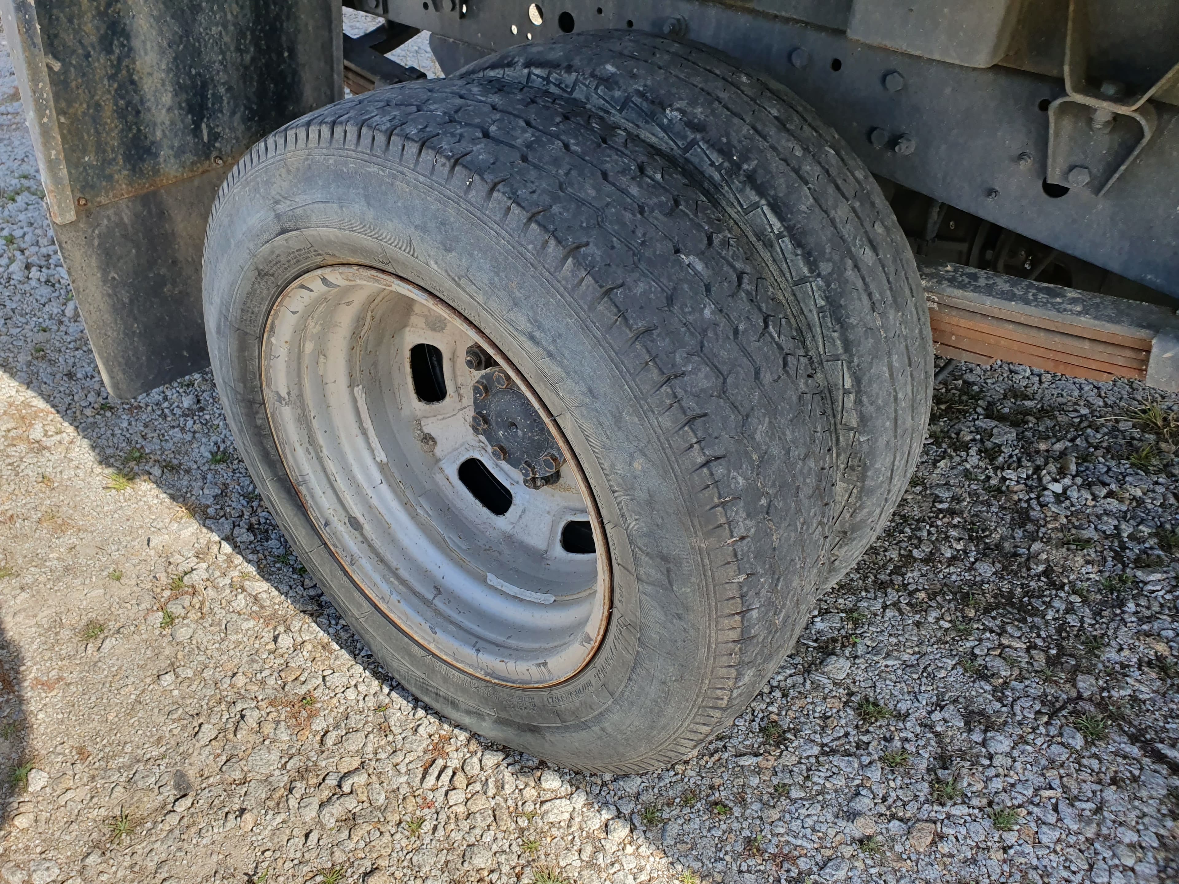 Iveco Daily 35C15 · Basculante · Ano 2017 — image 22