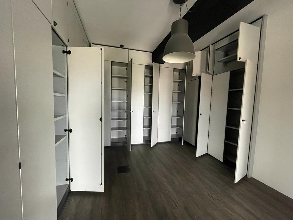 Escritórios + Lugares de Garagem · Porto — imagem 17