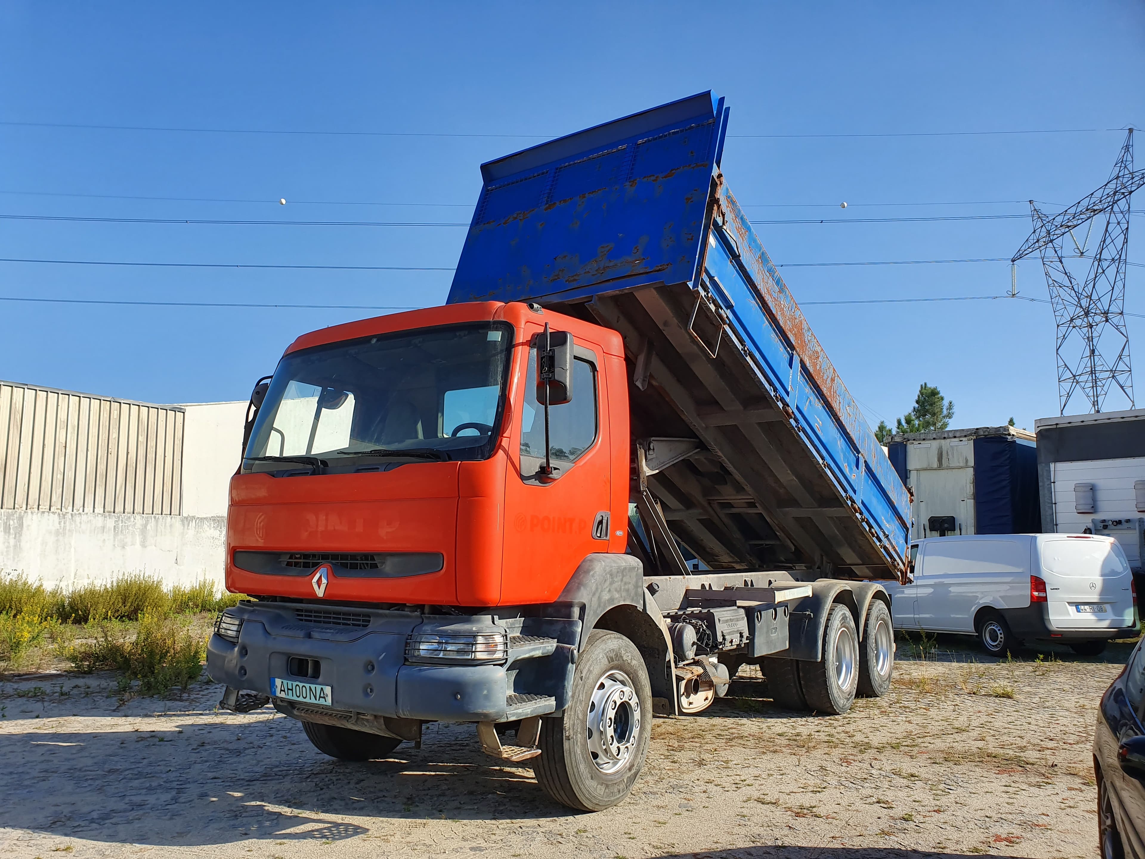Renault 370 DCI · Basculante · Ano 2003 — imagen 13