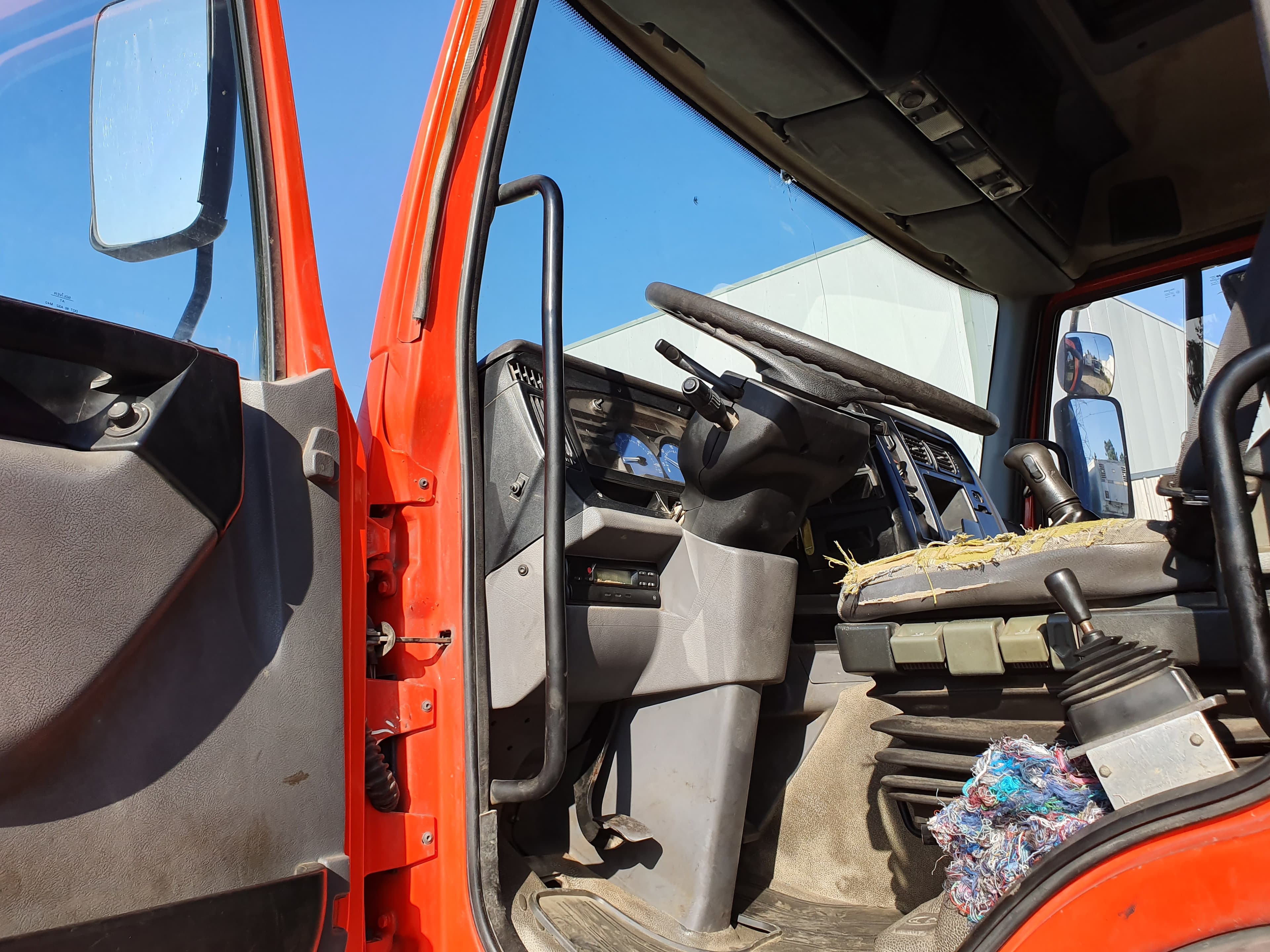 Renault 370 DCI · Basculante · Ano 2003 — imagen 16