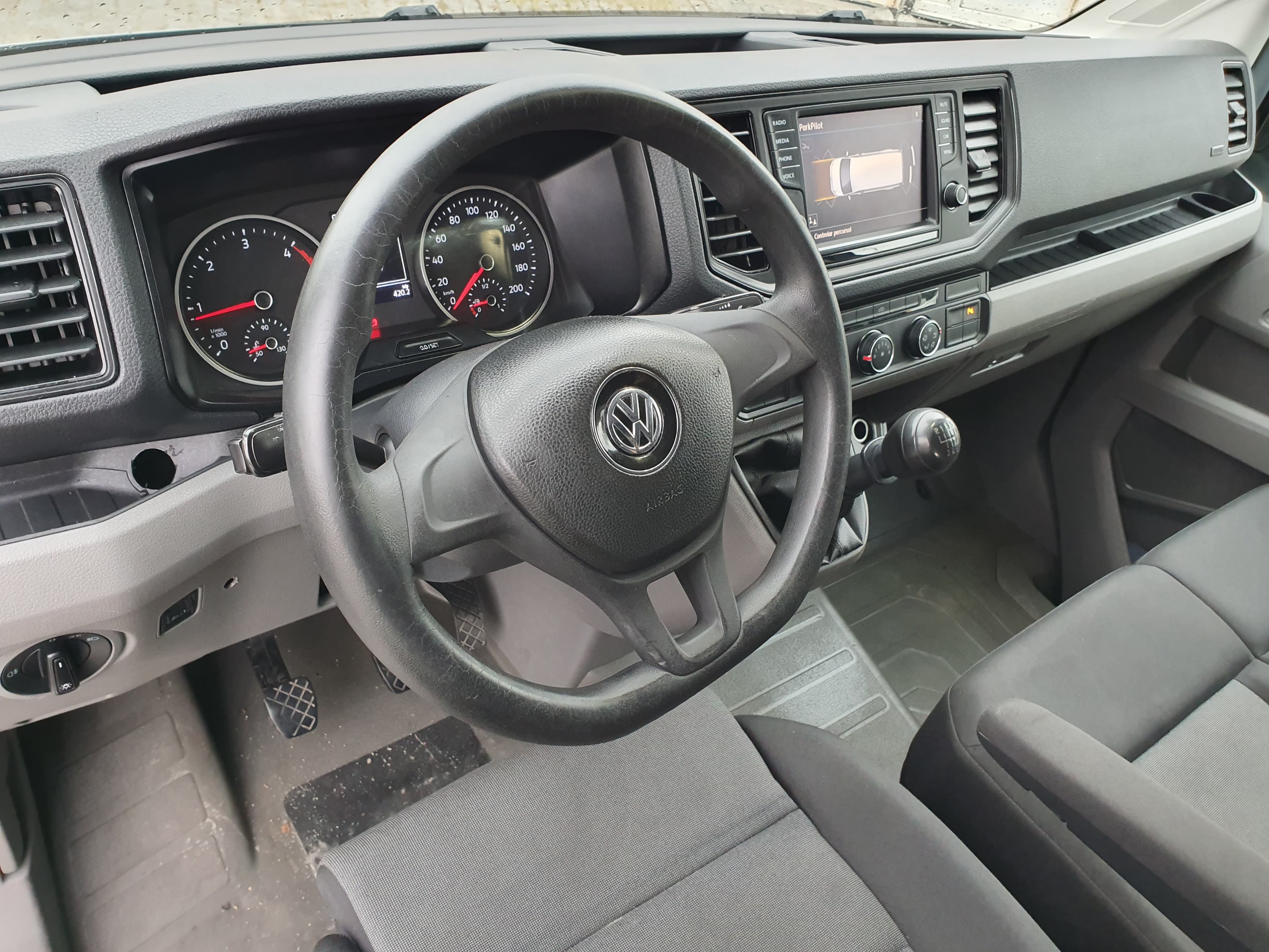 Volkswagen Crafter · Ano 2018 — imagem 27