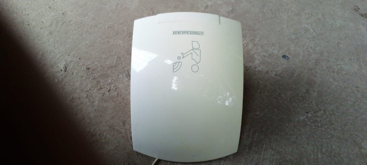 Máquina de secar as mãos — imagem 1