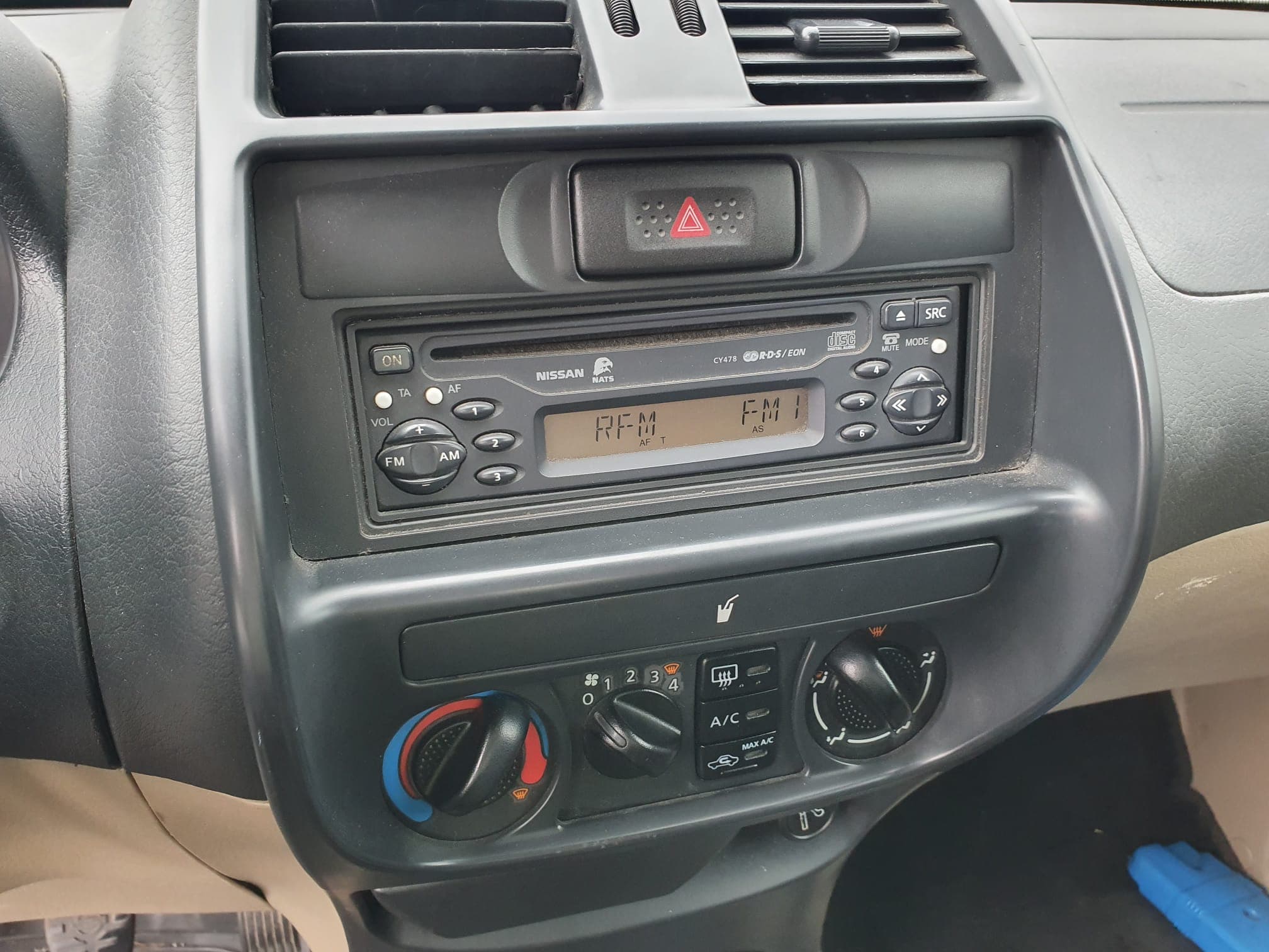 Nissan Terrano · Ano 2003 — imagem 26