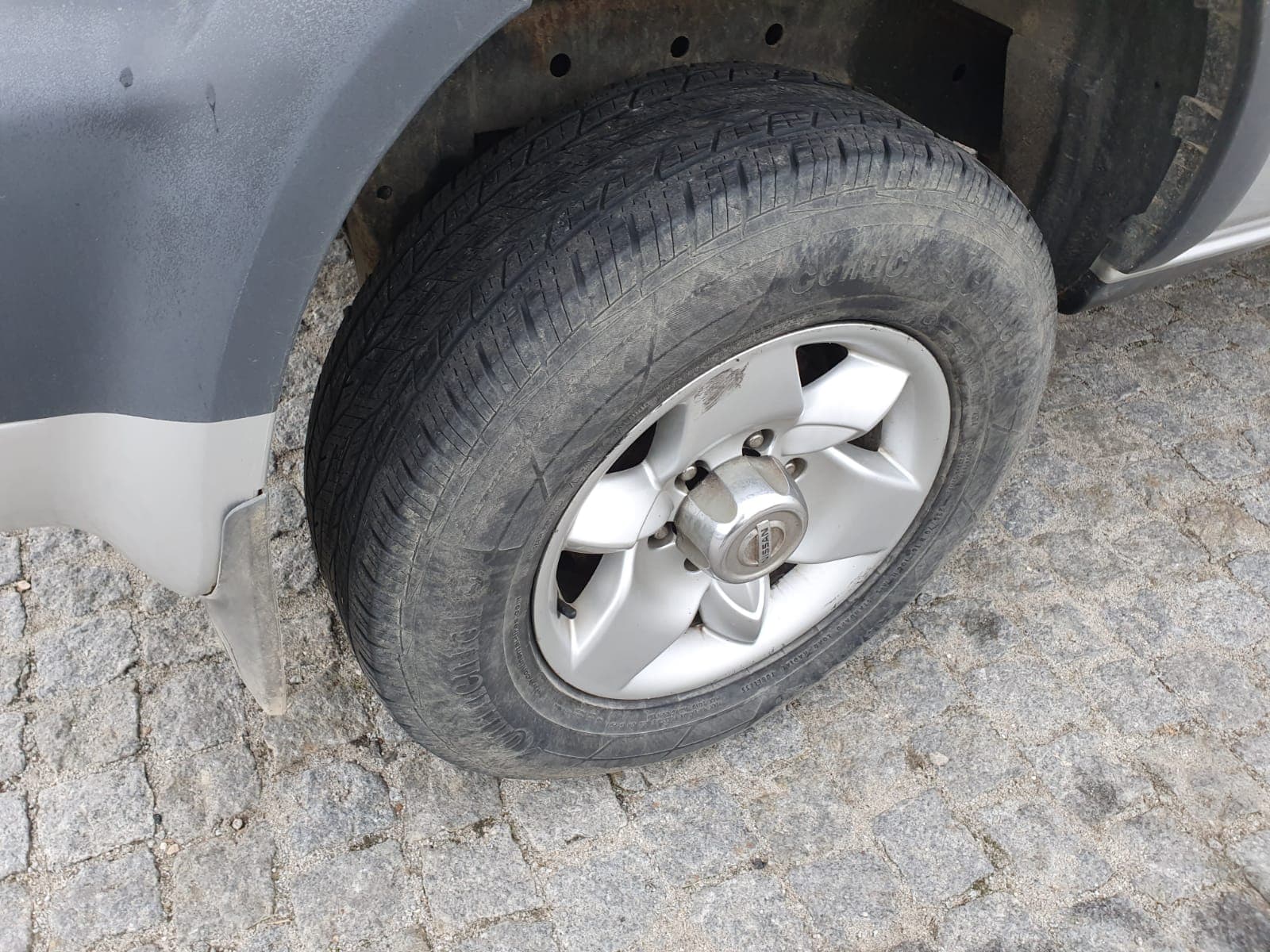 Nissan Terrano · Ano 2003 — imagem 12
