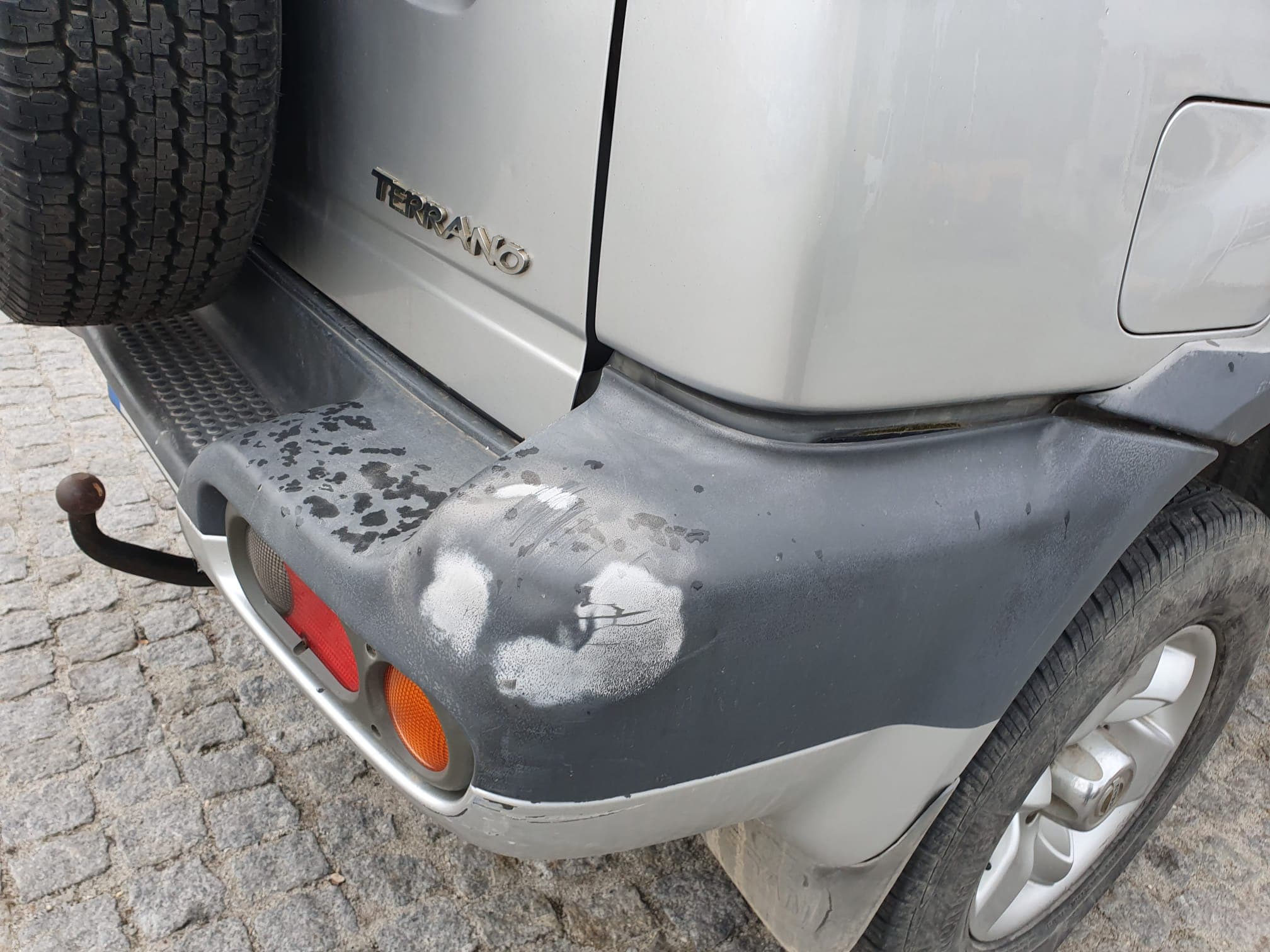 Nissan Terrano · Ano 2003 — imagem 8