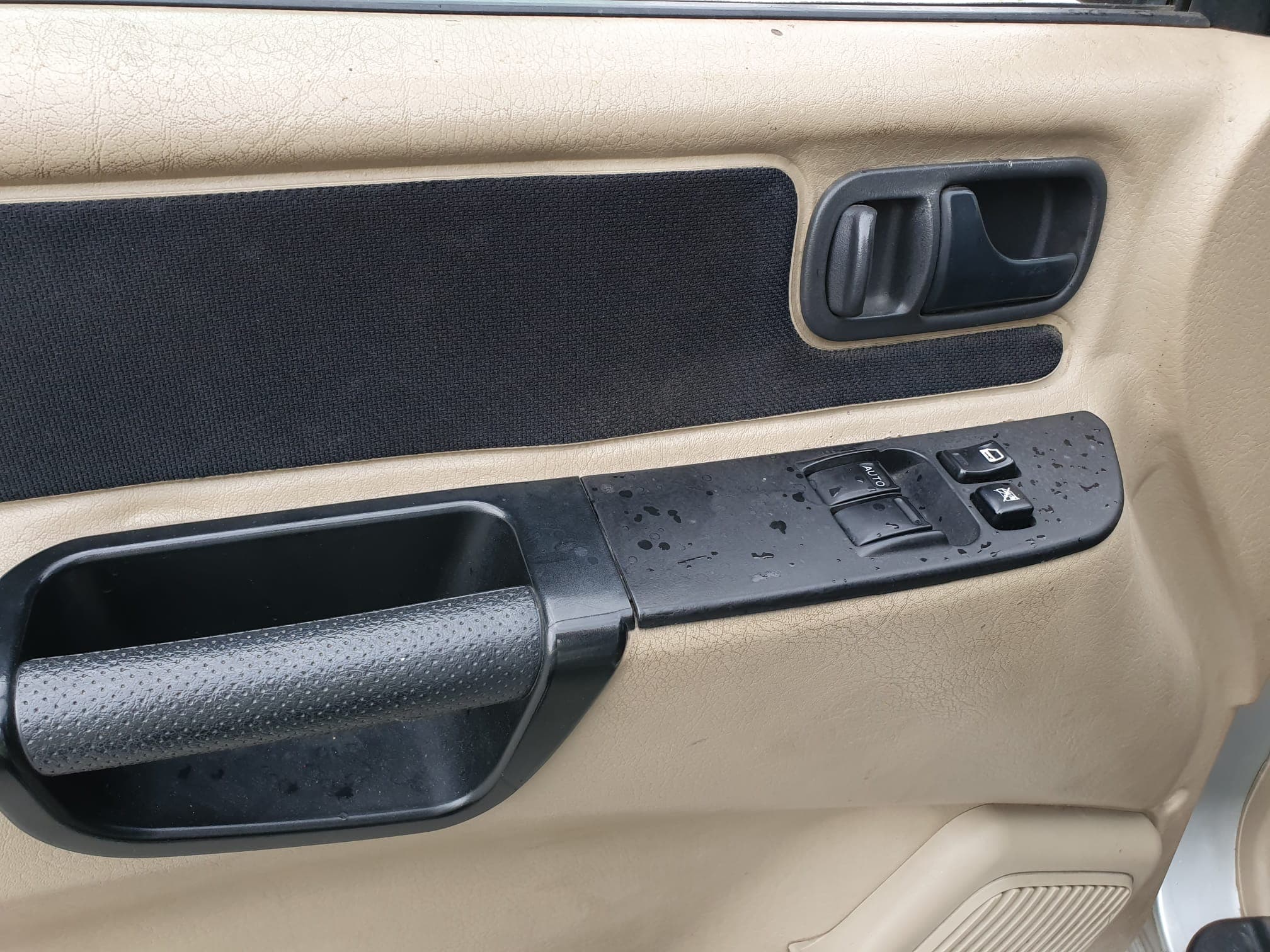 Nissan Terrano · Ano 2003 — imagem 25