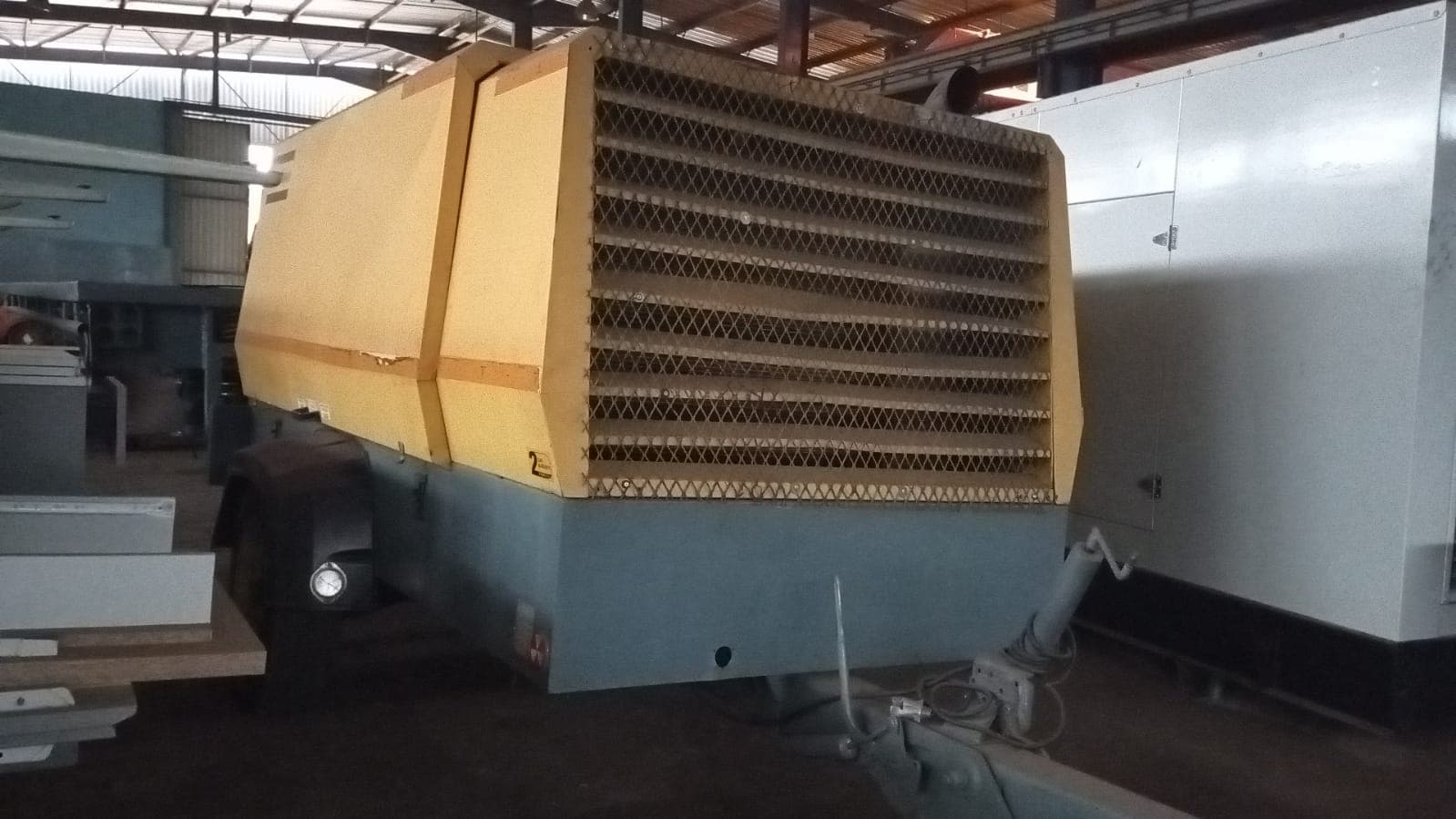 Compressor Atlas Copco · Ano 2007 — imagem 2