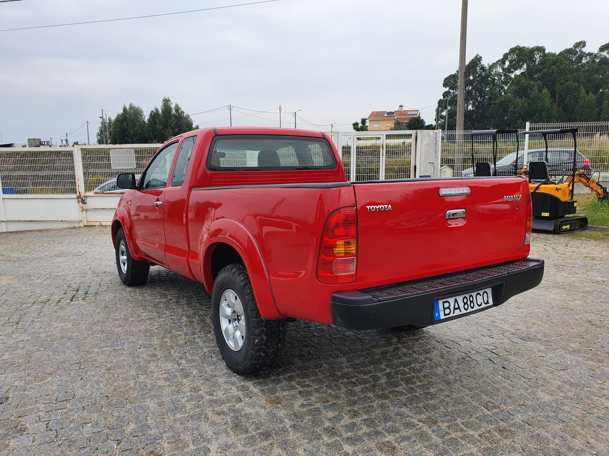 Toyota Hilux D-4D · Ano 2009 — imagem 4