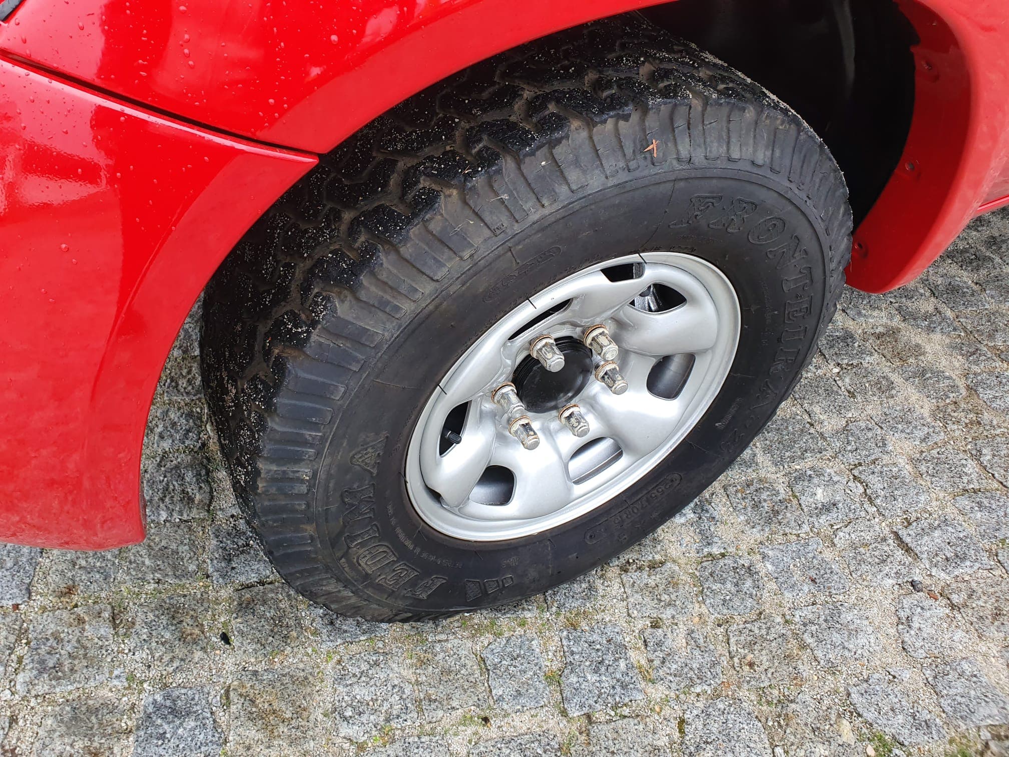 Toyota Hilux D-4D · Ano 2009 — imagem 12