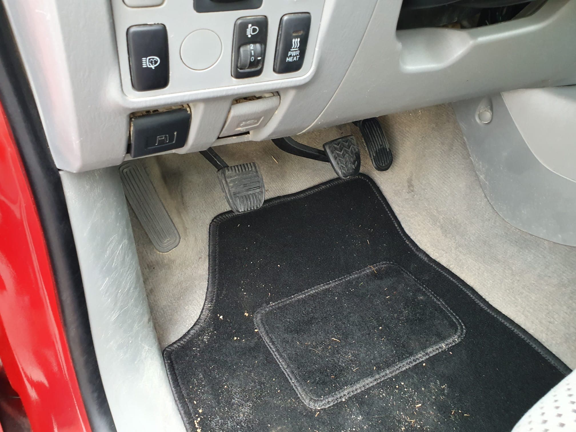 Toyota Hilux D-4D · Ano 2009 — imagem 18