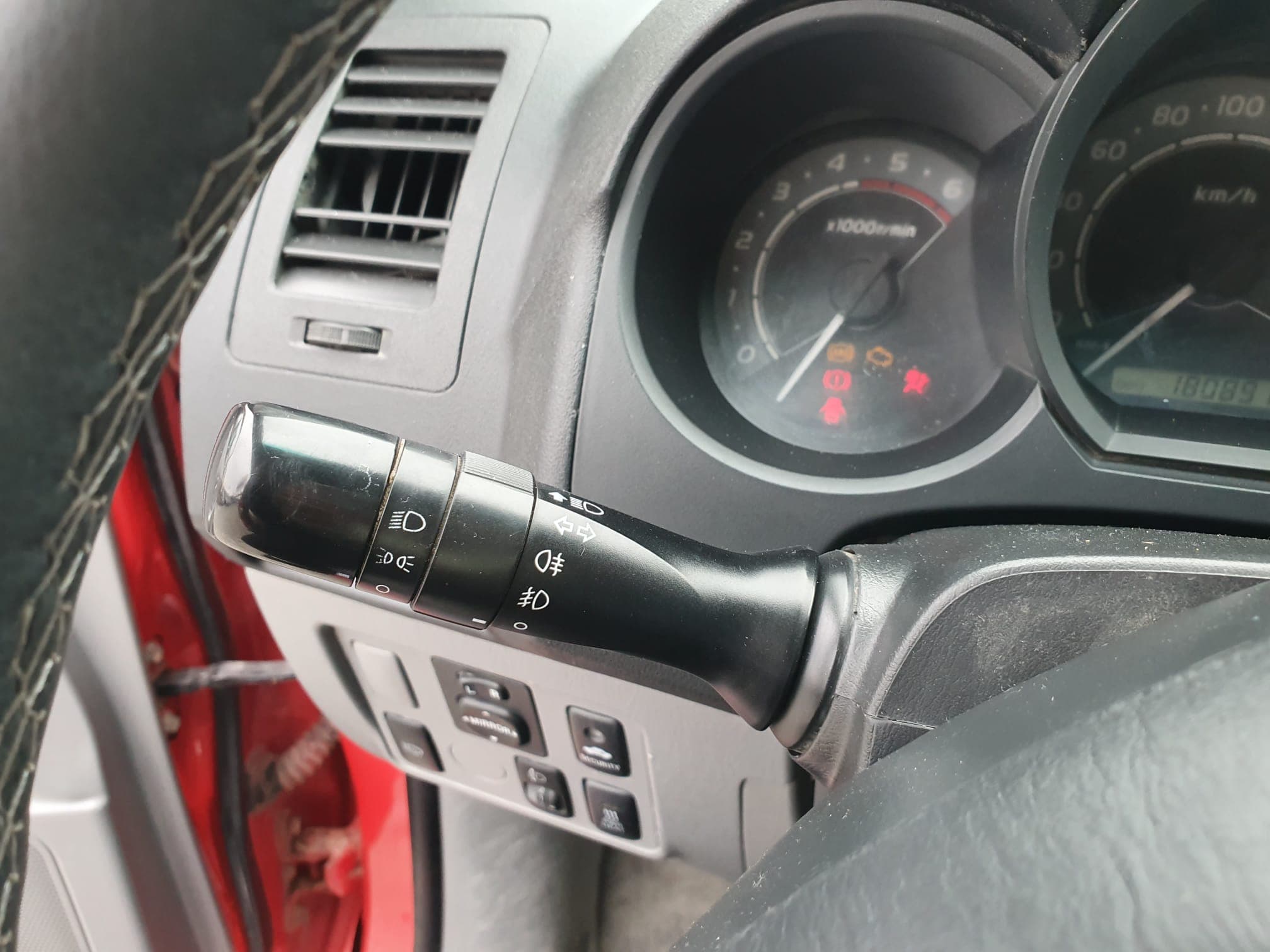 Toyota Hilux D-4D · Ano 2009 — imagem 31