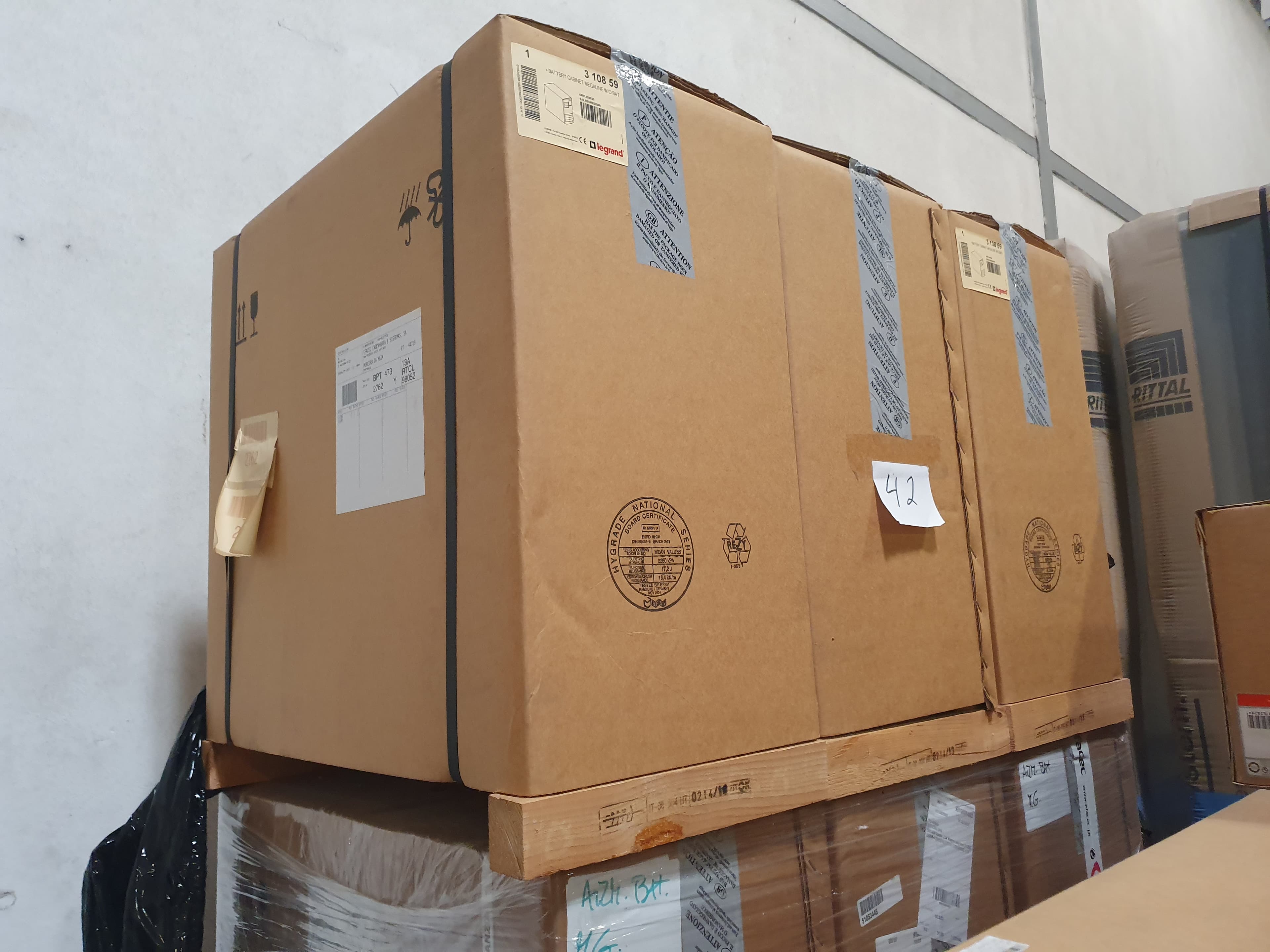 Armários UPS — image 2
