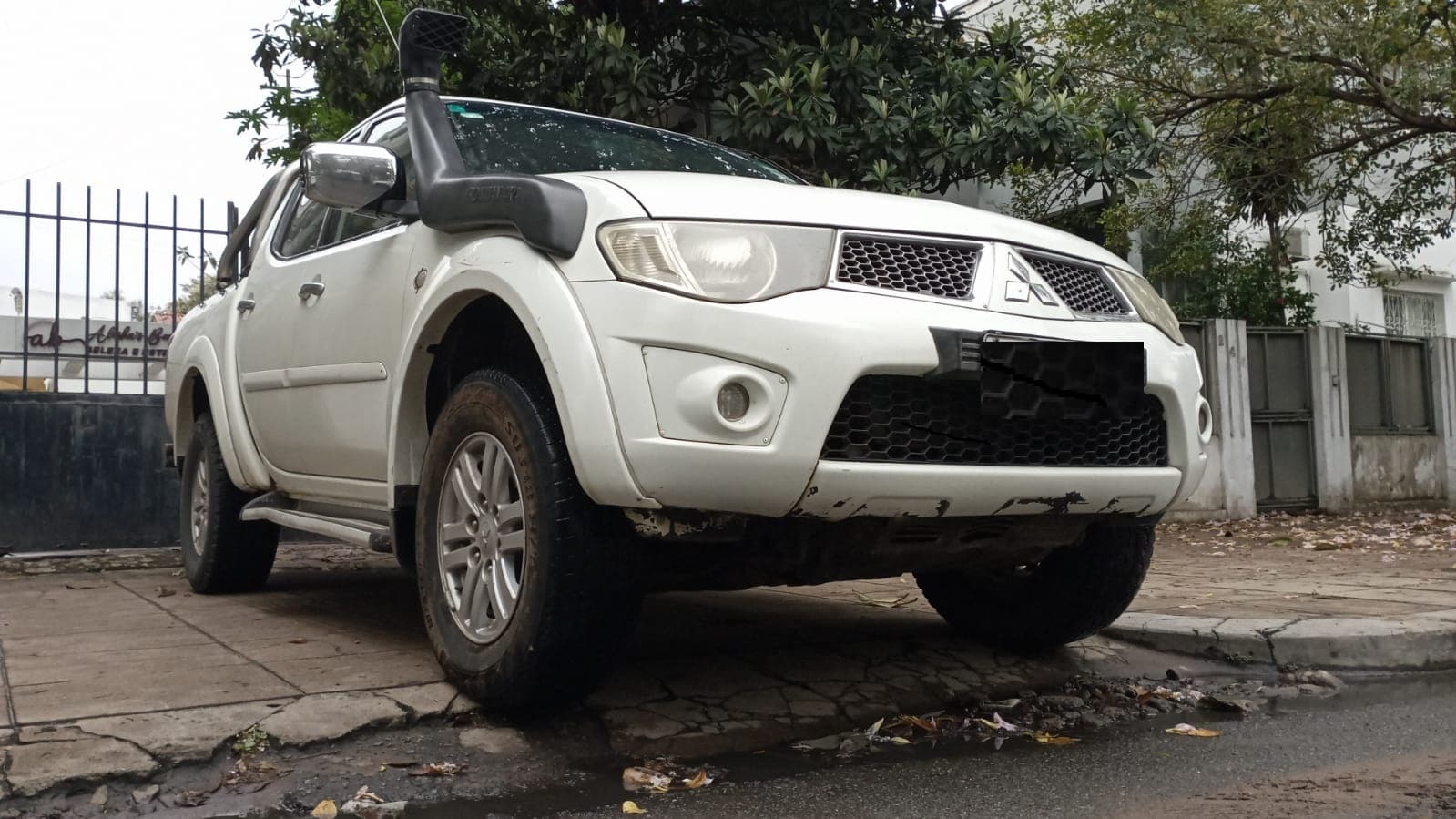 Mitsubishi L200 — imagem 6