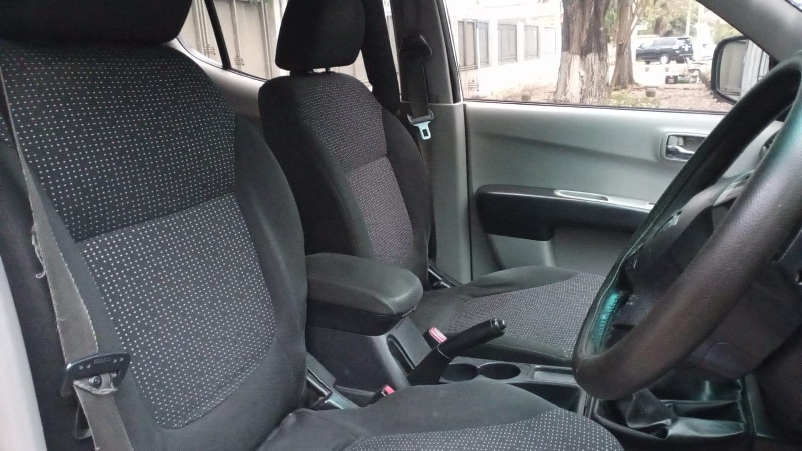 Mitsubishi L200 — imagem 14