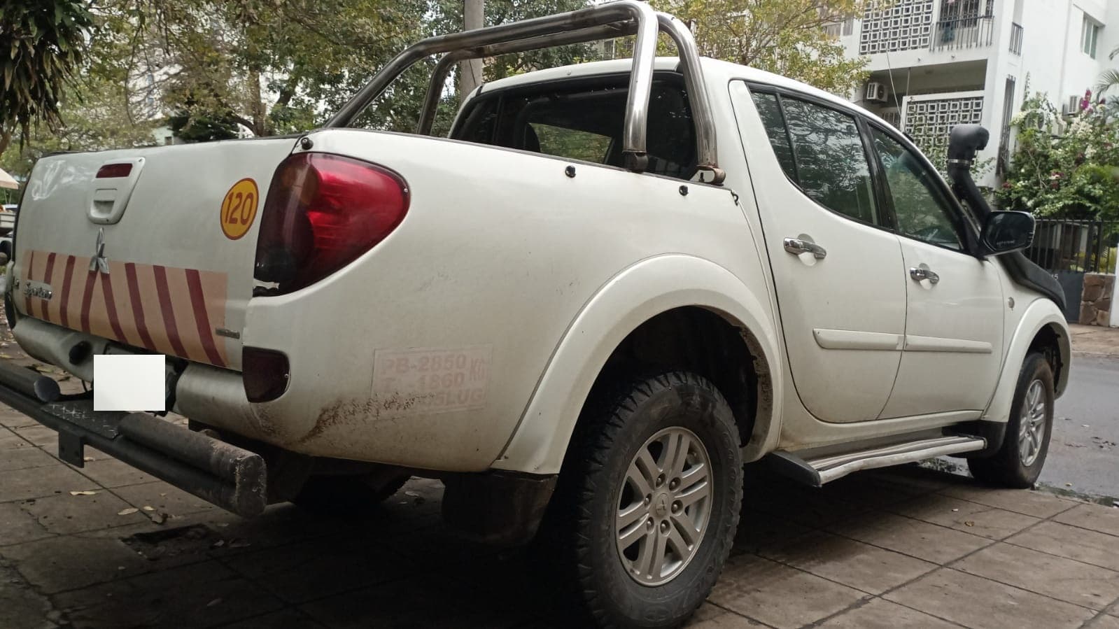Mitsubishi L200 — imagem 13