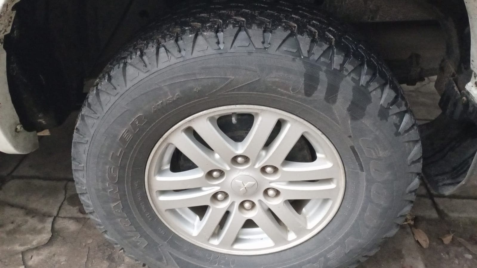 Mitsubishi L200 — imagem 3