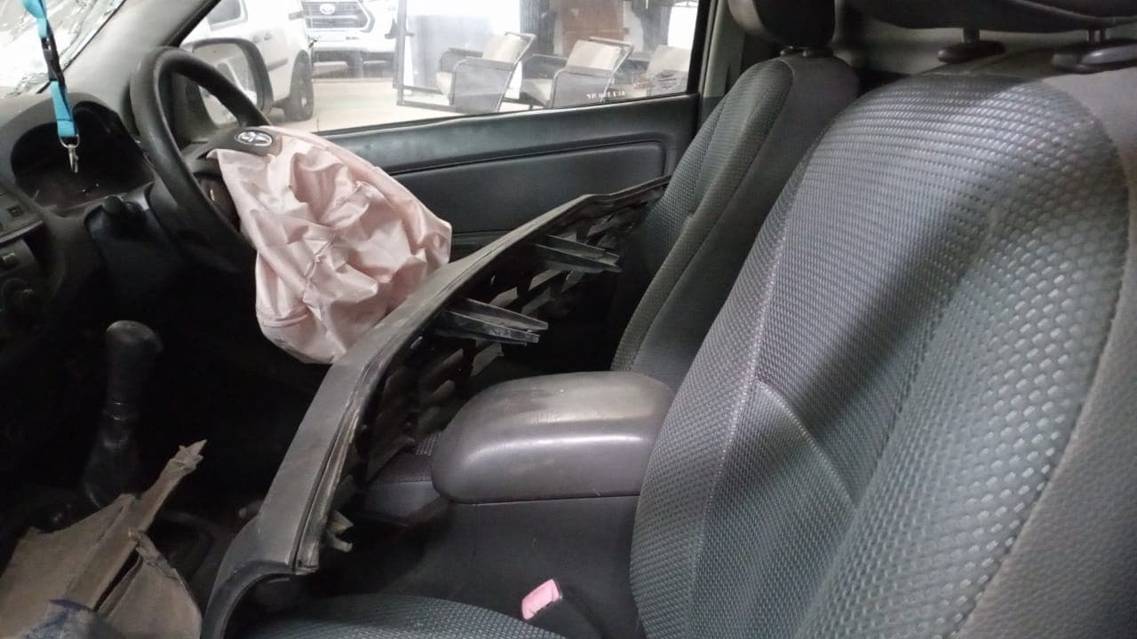 Toyota Hilux — imagem 12