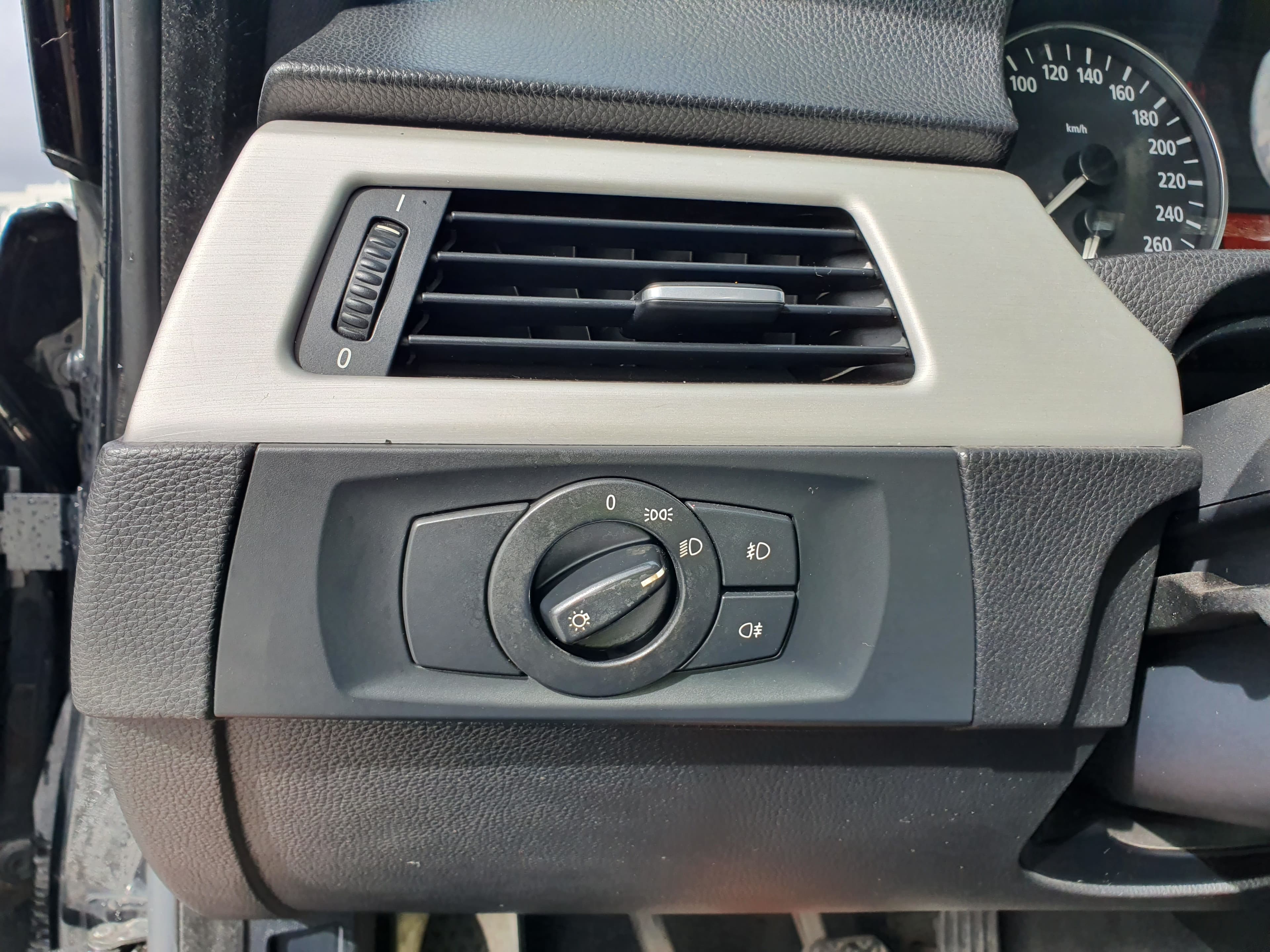 BMW 320D Kit M · Ano 2005 — imagen 43