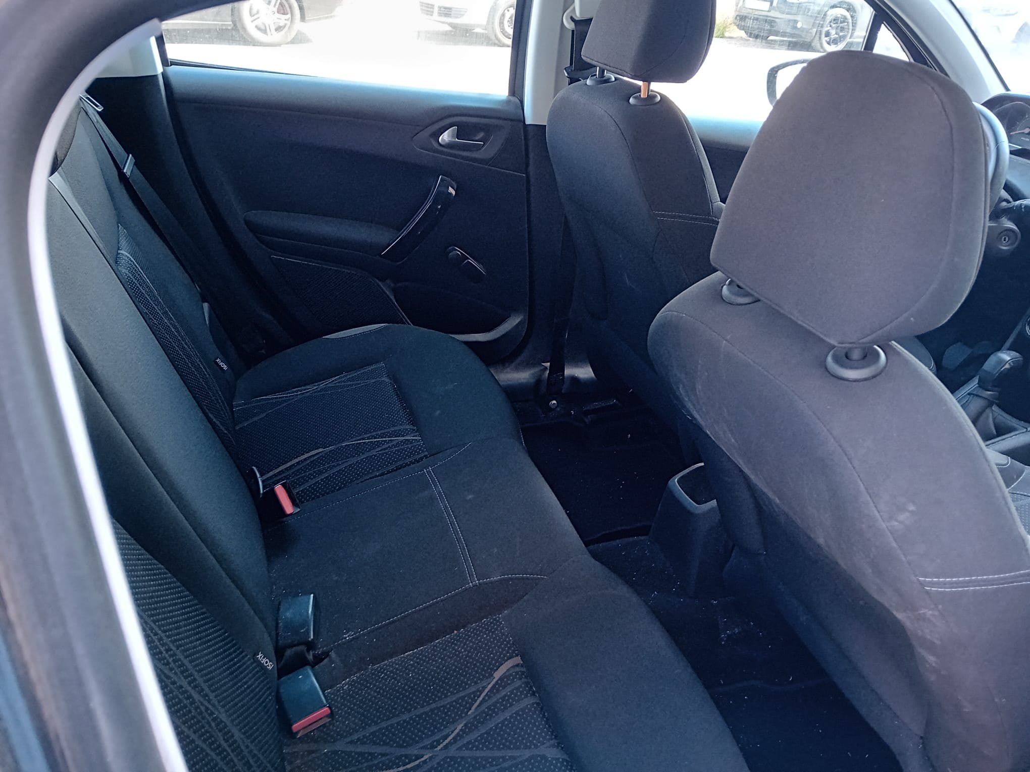 Peugeot 208 · Ano 2012 — imagen 16