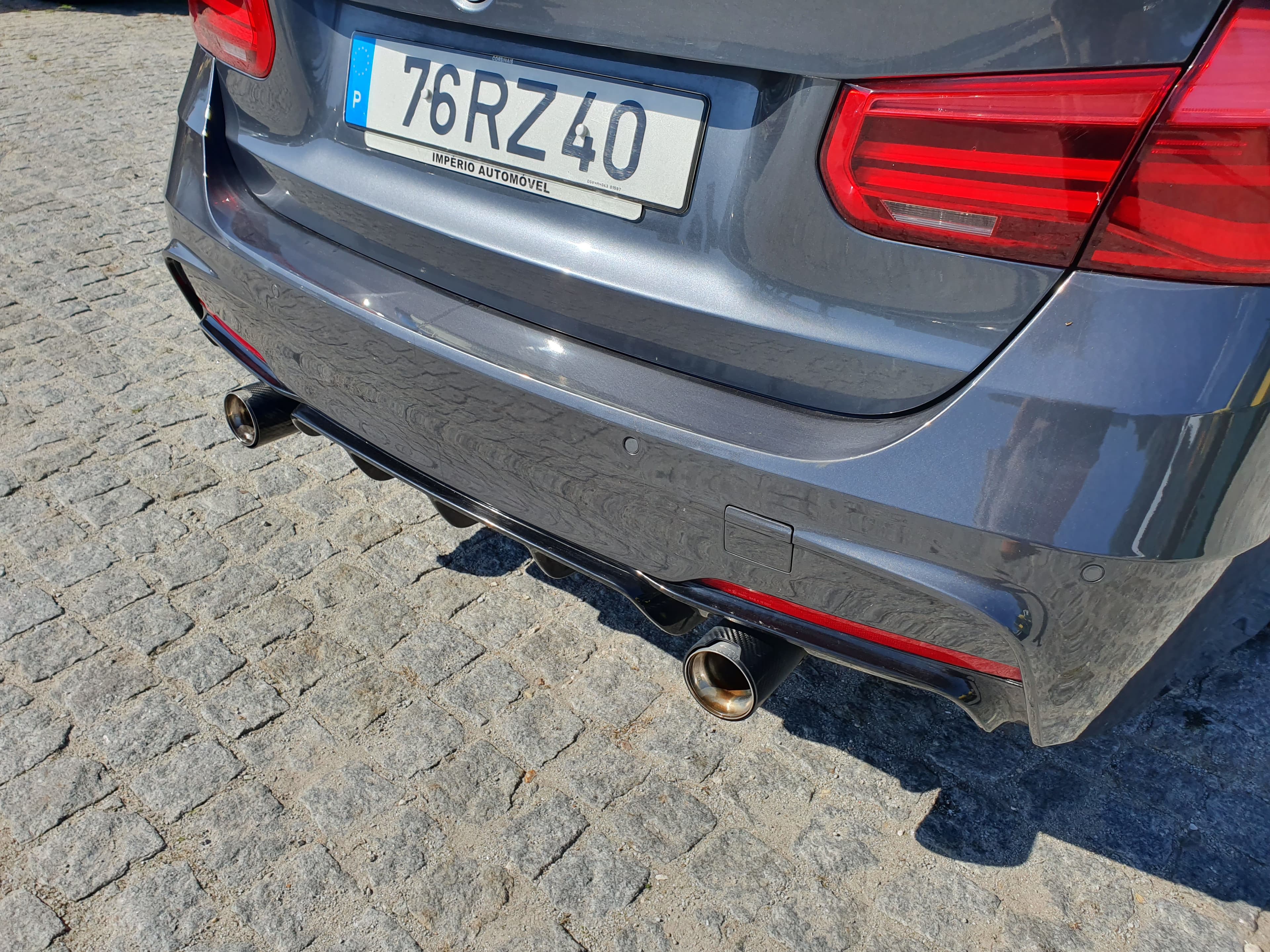 BMW 318 D · Ano 2016 — imagen 13