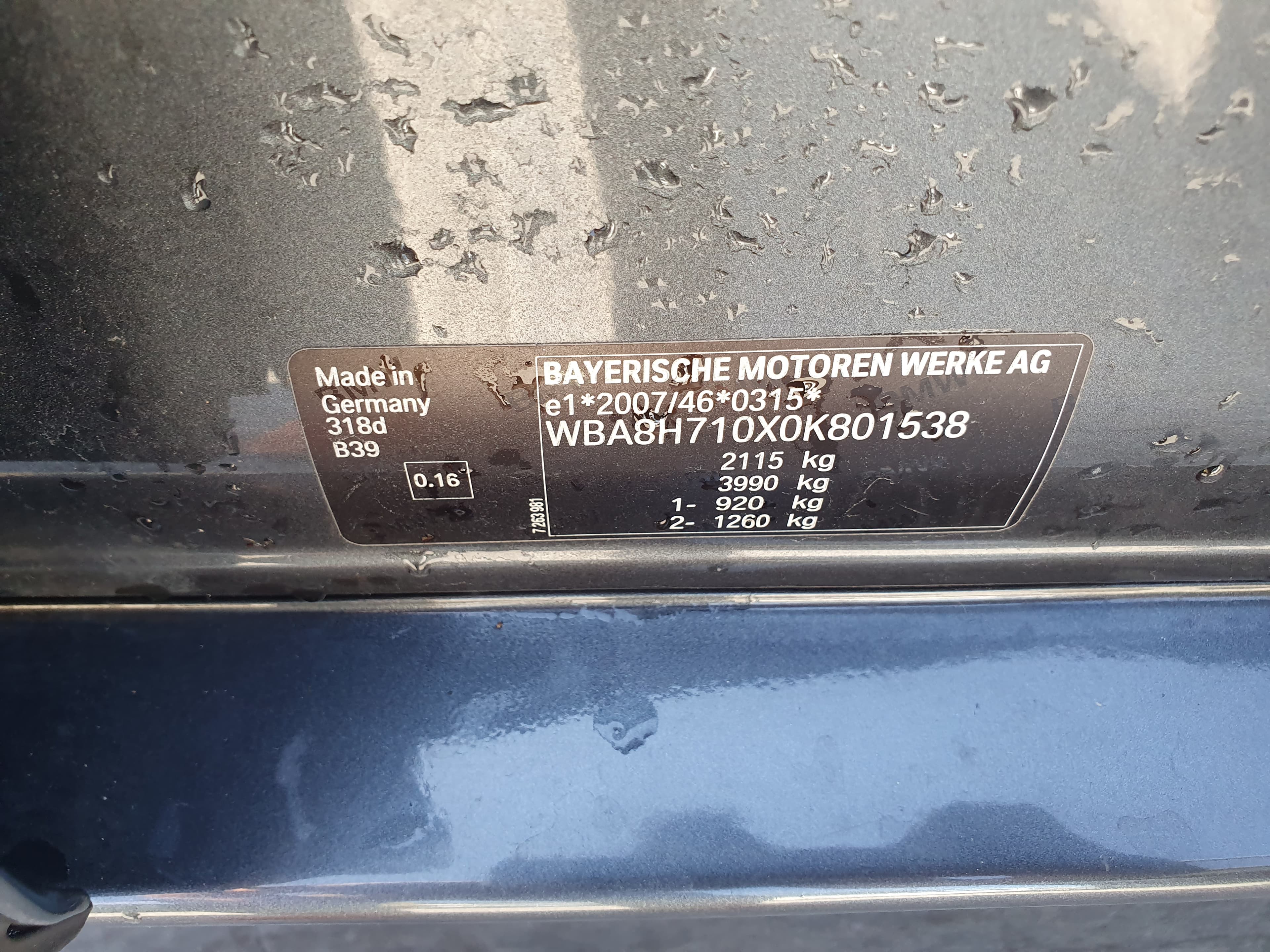 BMW 318 D · Ano 2016 — imagen 47