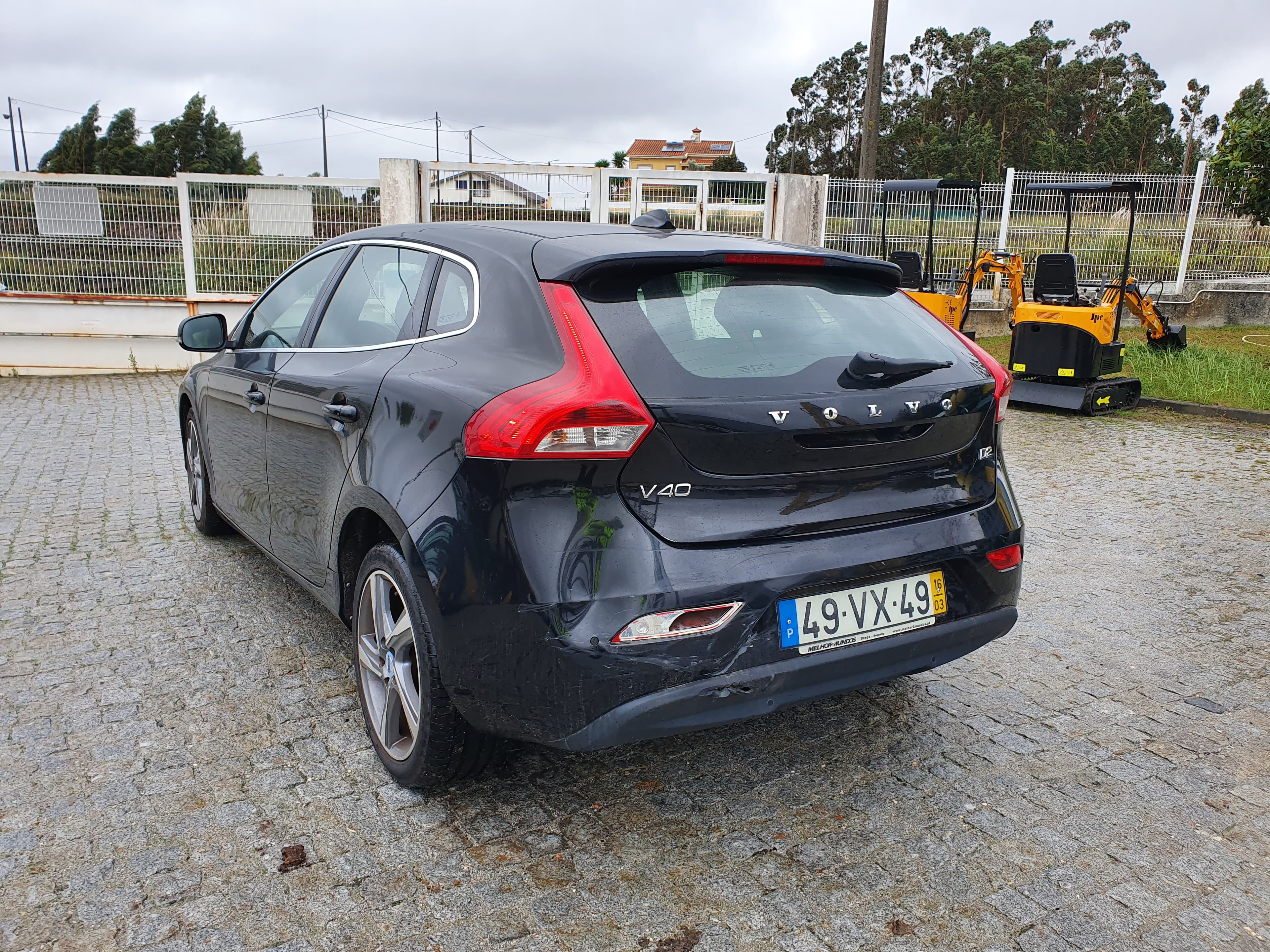 Volvo V40 · Ano 2016 — imagem 6