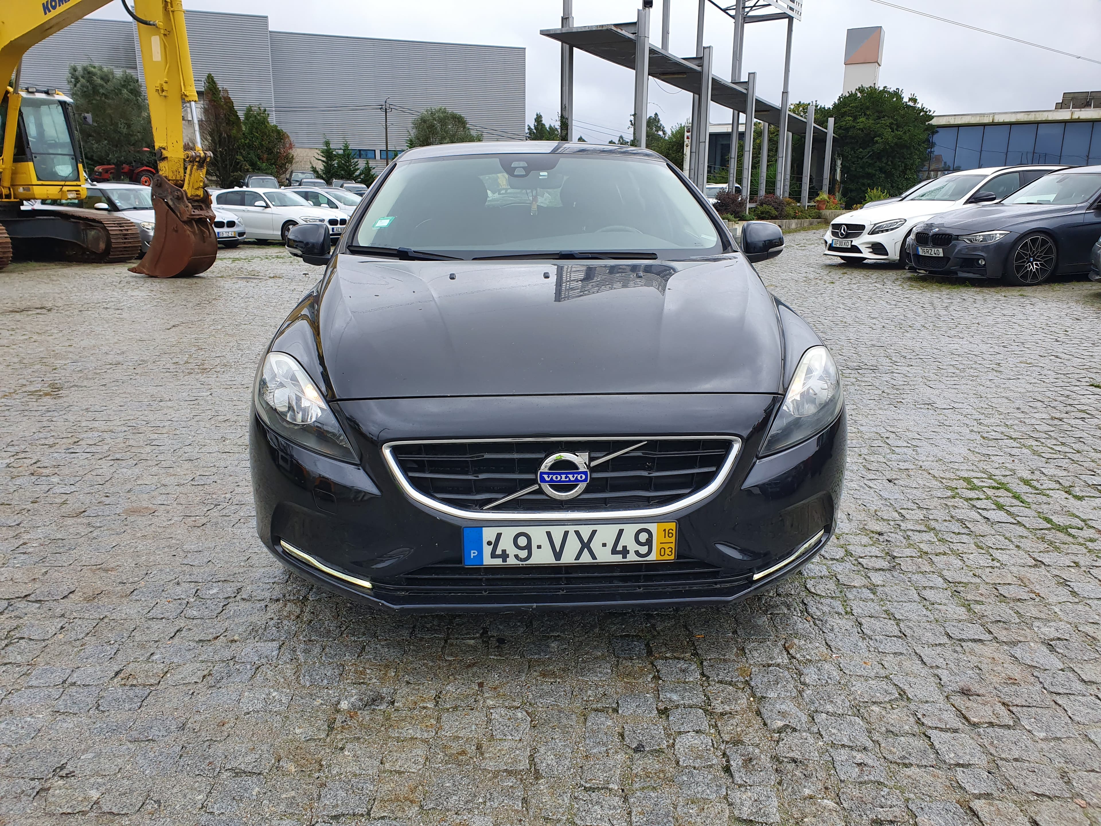 Volvo V40 · Ano 2016 — imagem 2