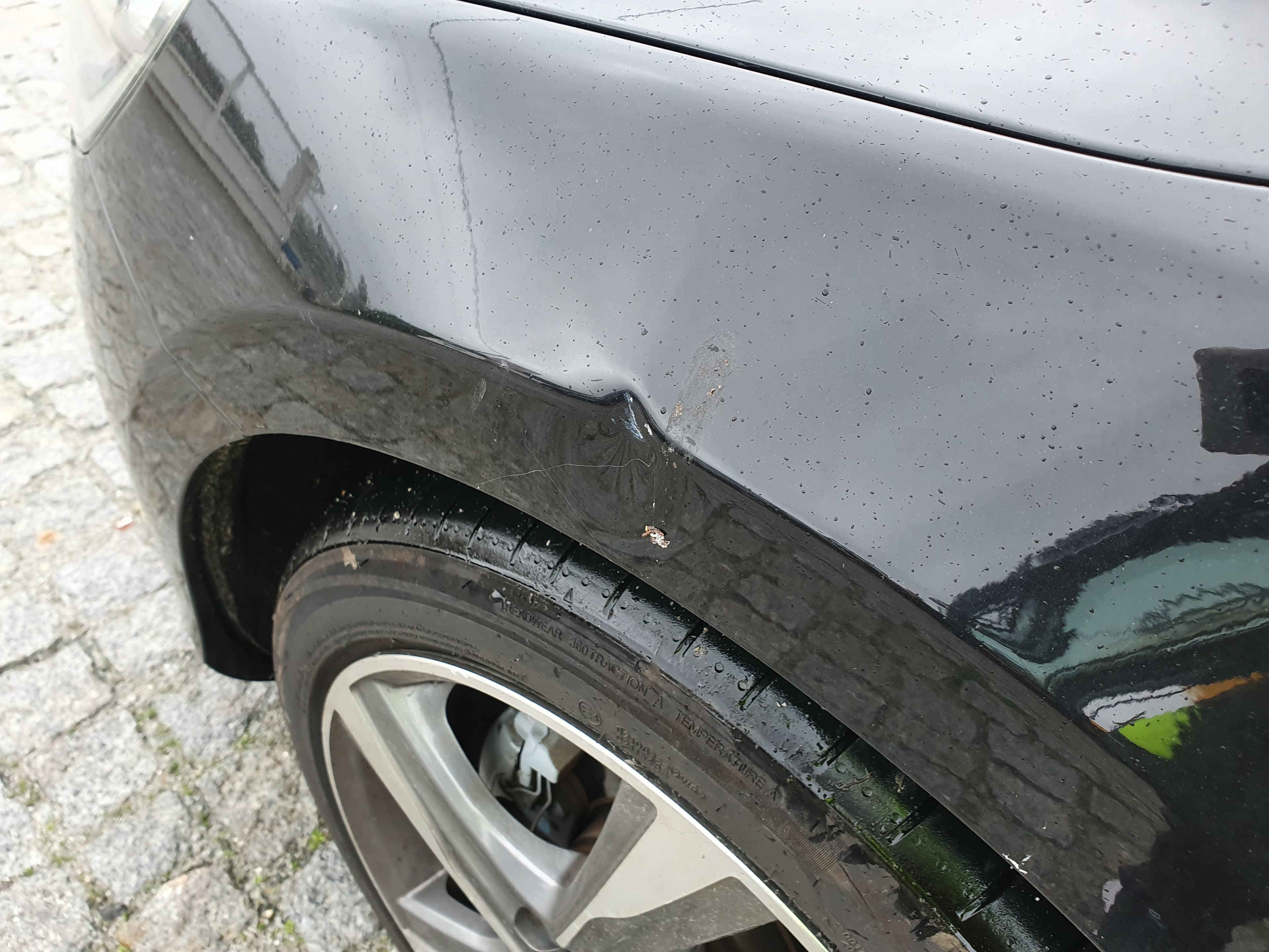 Volvo V40 · Ano 2016 — imagem 24