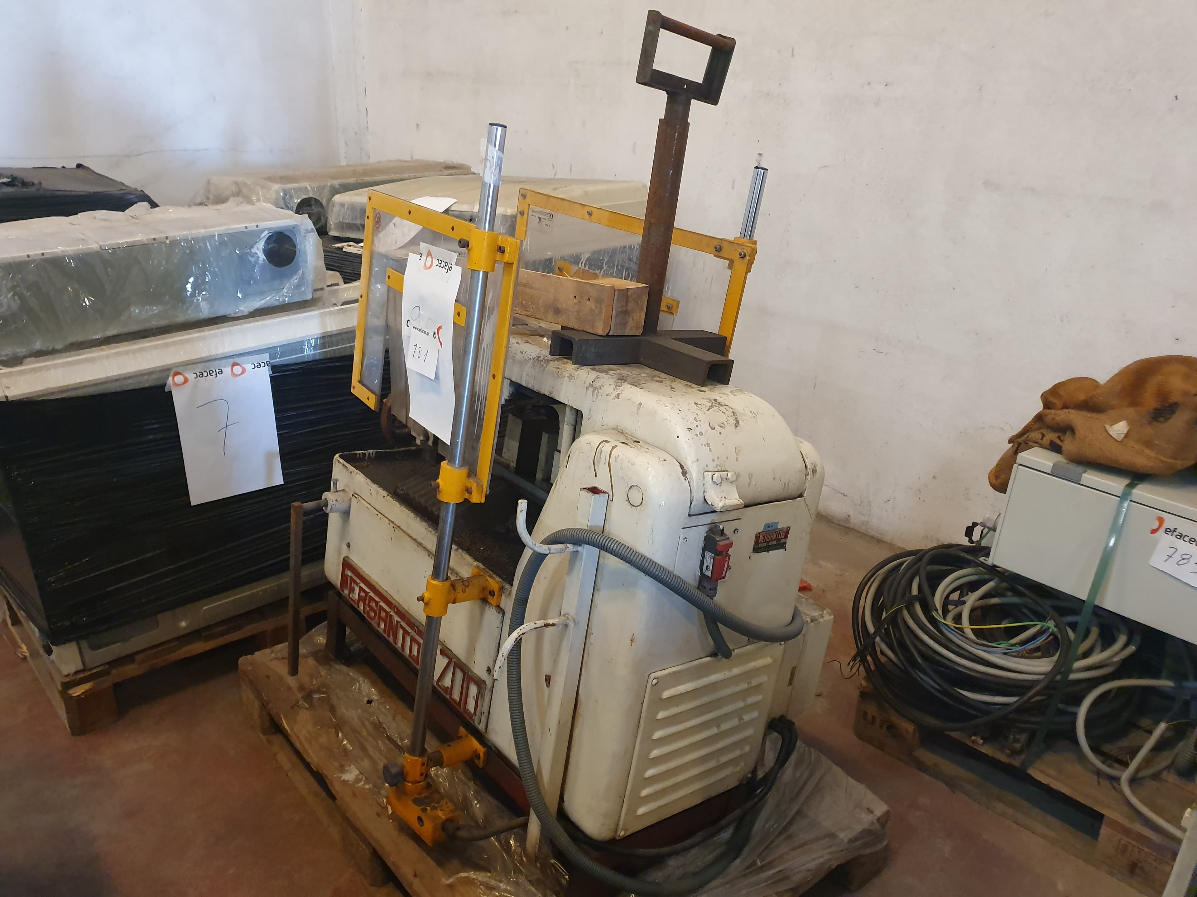 Machine — image 2