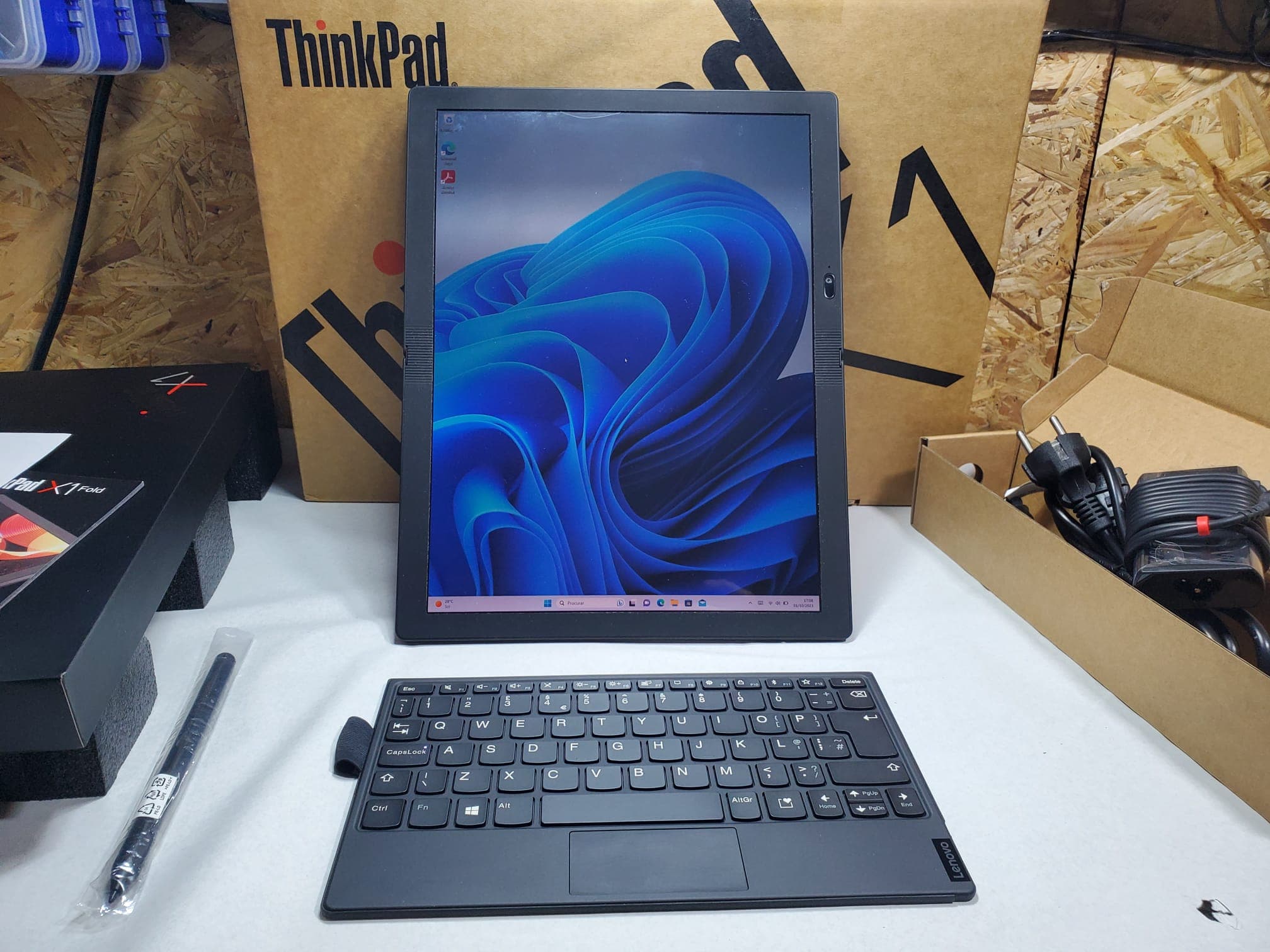 Portátil Lenovo ThinkPad X1 Fold — image 8