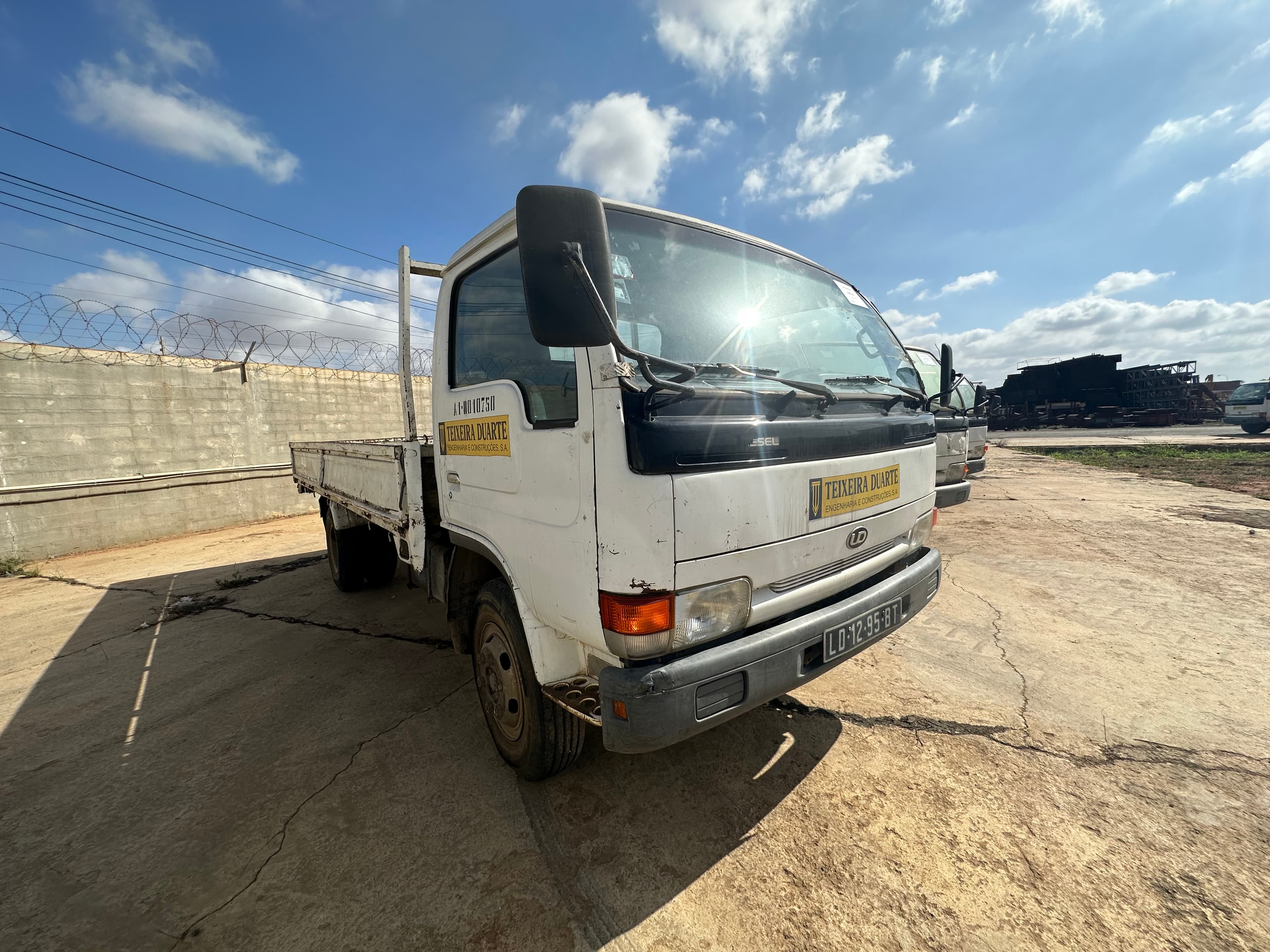 Nissan Cabstar NU41H4 — imagen 8