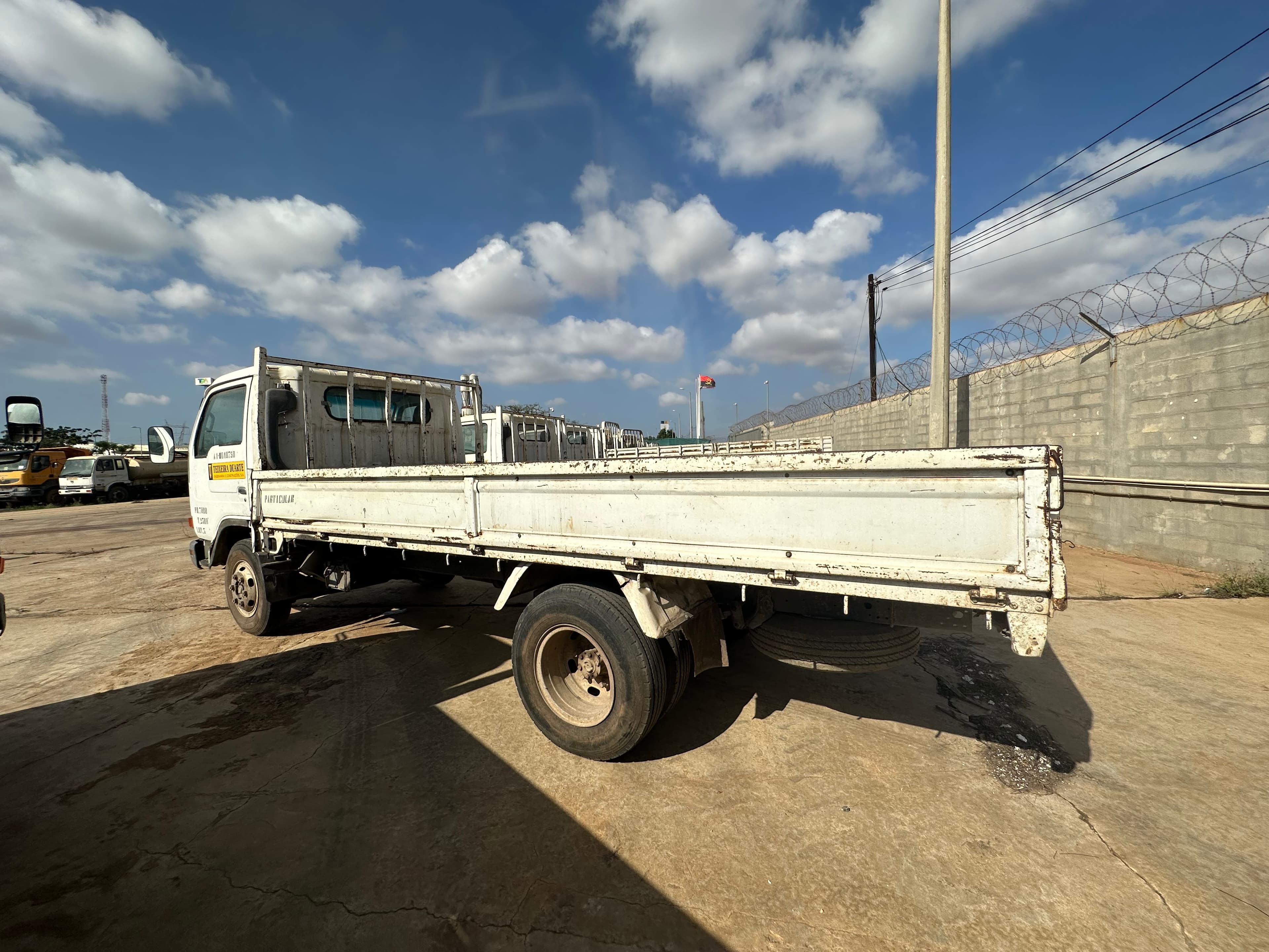 Nissan Cabstar NU41H4 — imagen 5