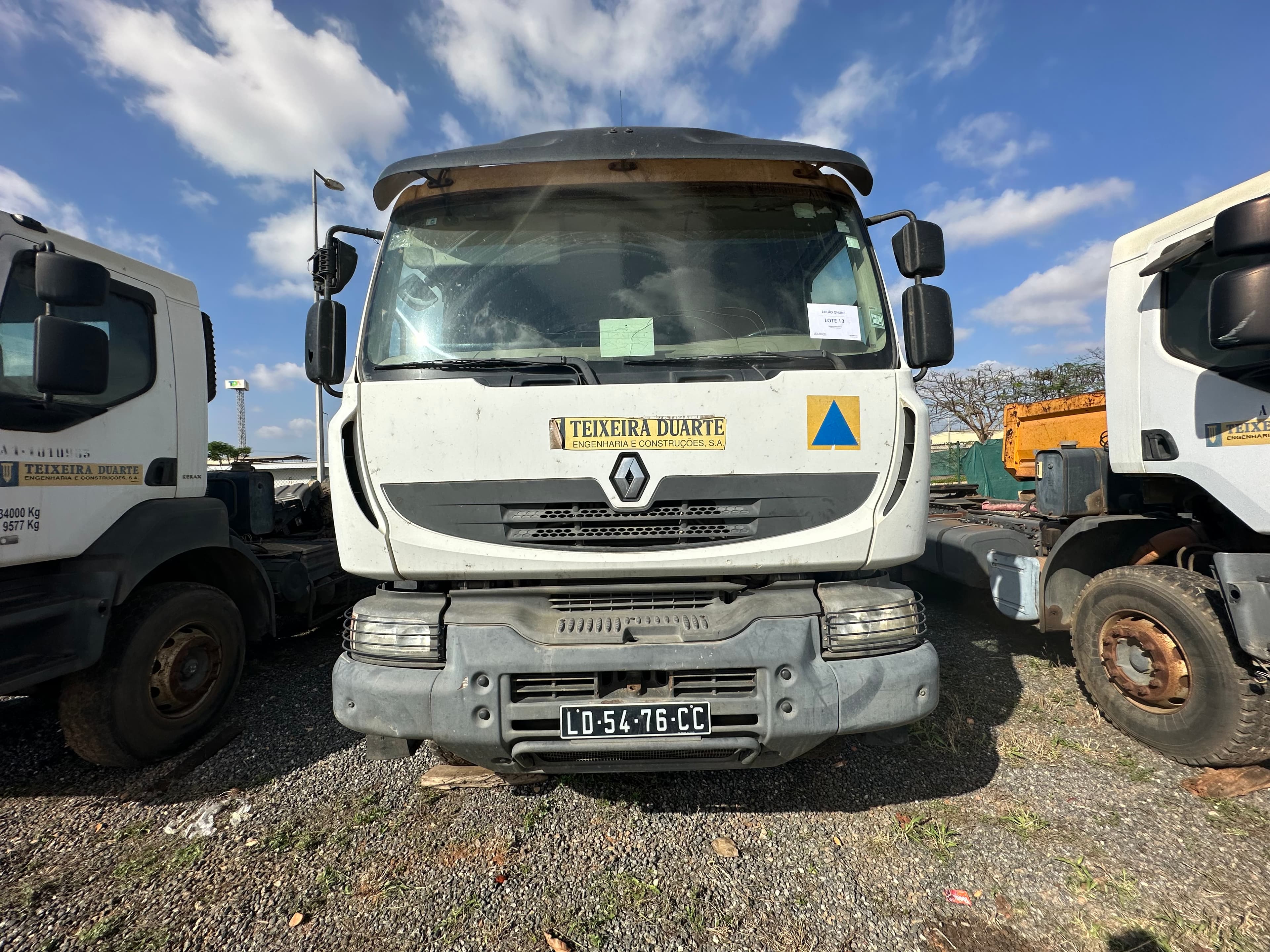 Camião Trator (Cavalo) 6X  Renault Kerax 440 Dxi — image 4