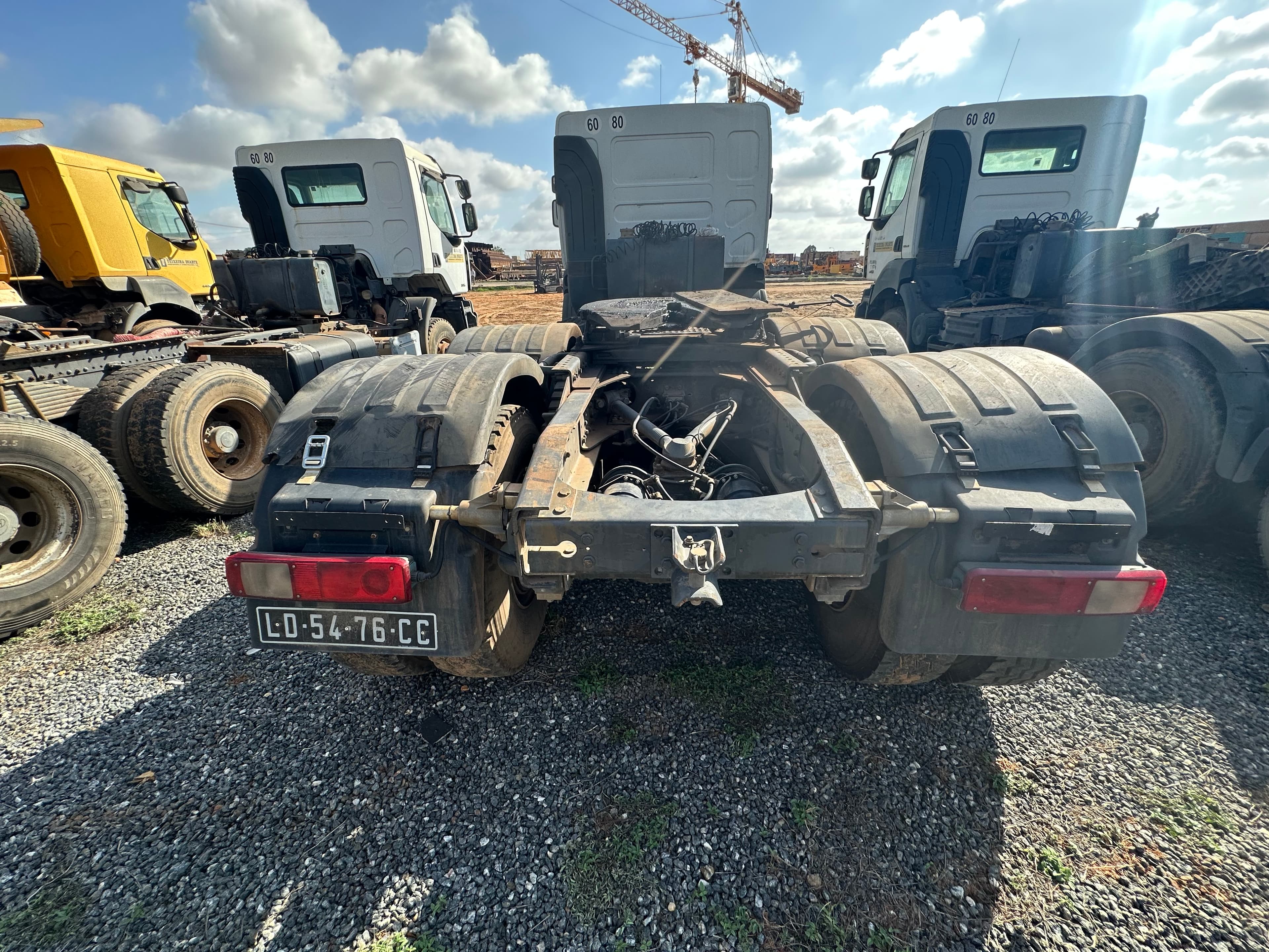 Camião Trator (Cavalo) 6X  Renault Kerax 440 Dxi — image 7