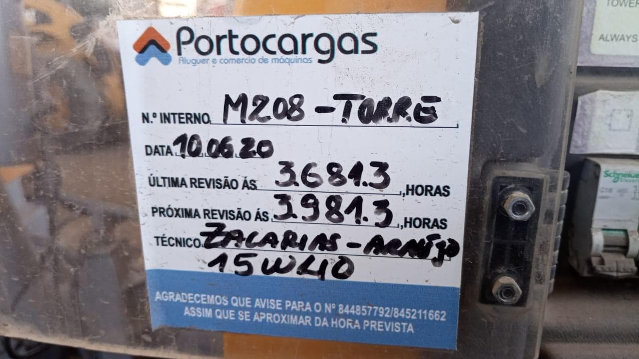 Torre iluminação — imagen 3