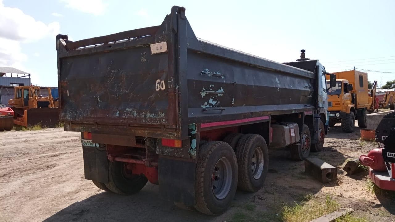 Camião Volvo FM 12380 — imagen 4